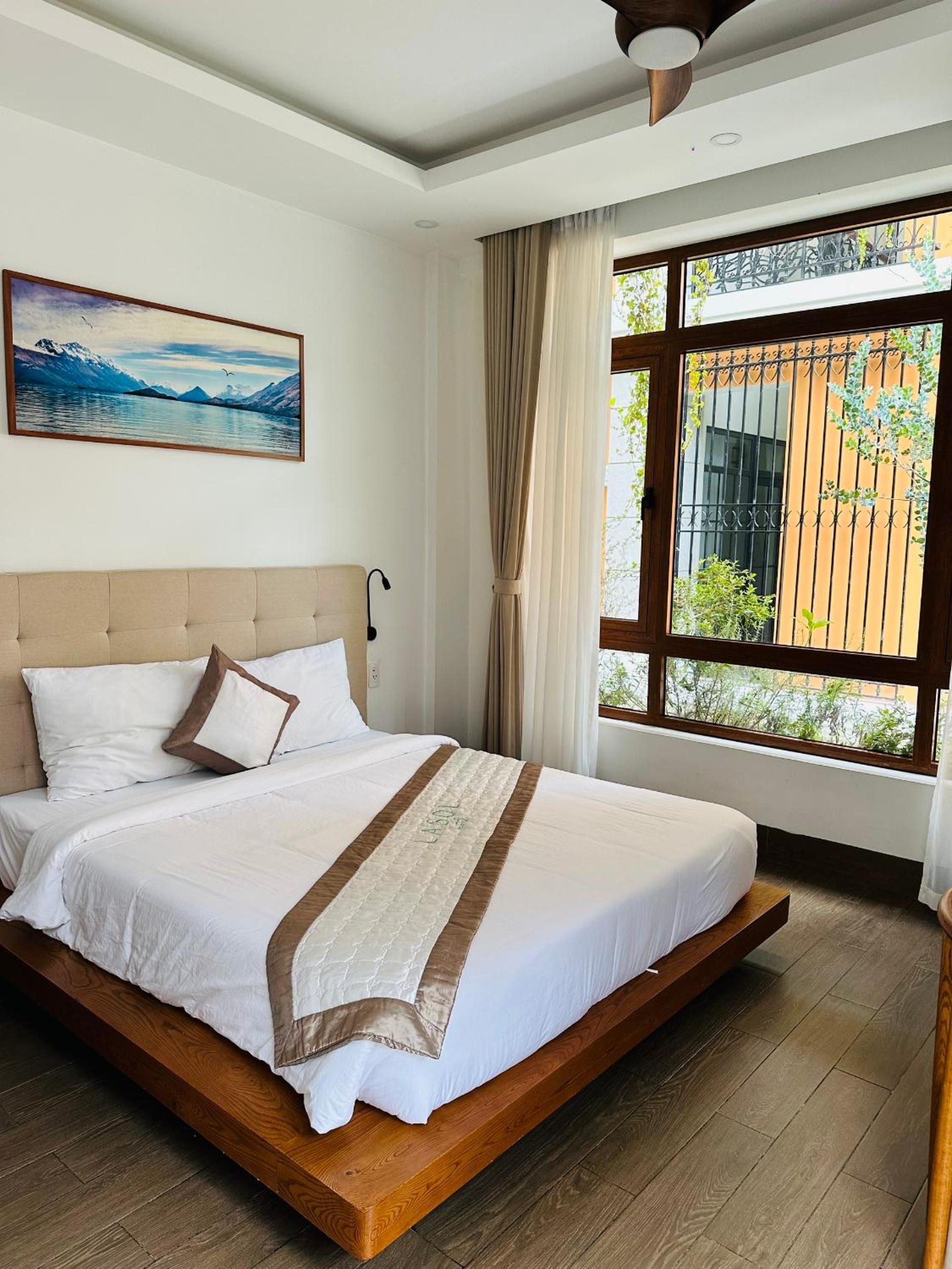 Deluxe Double Room - Photo 8