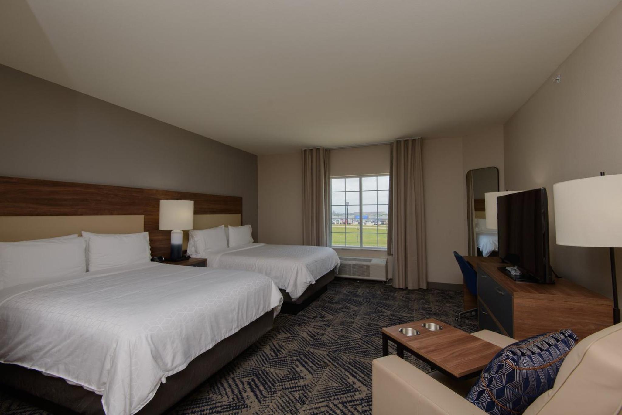Studio Queen Suite with Two Queen Beds - Communications Accessible