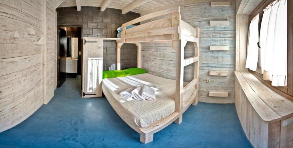 Double Room with Mountain View - Photo 1