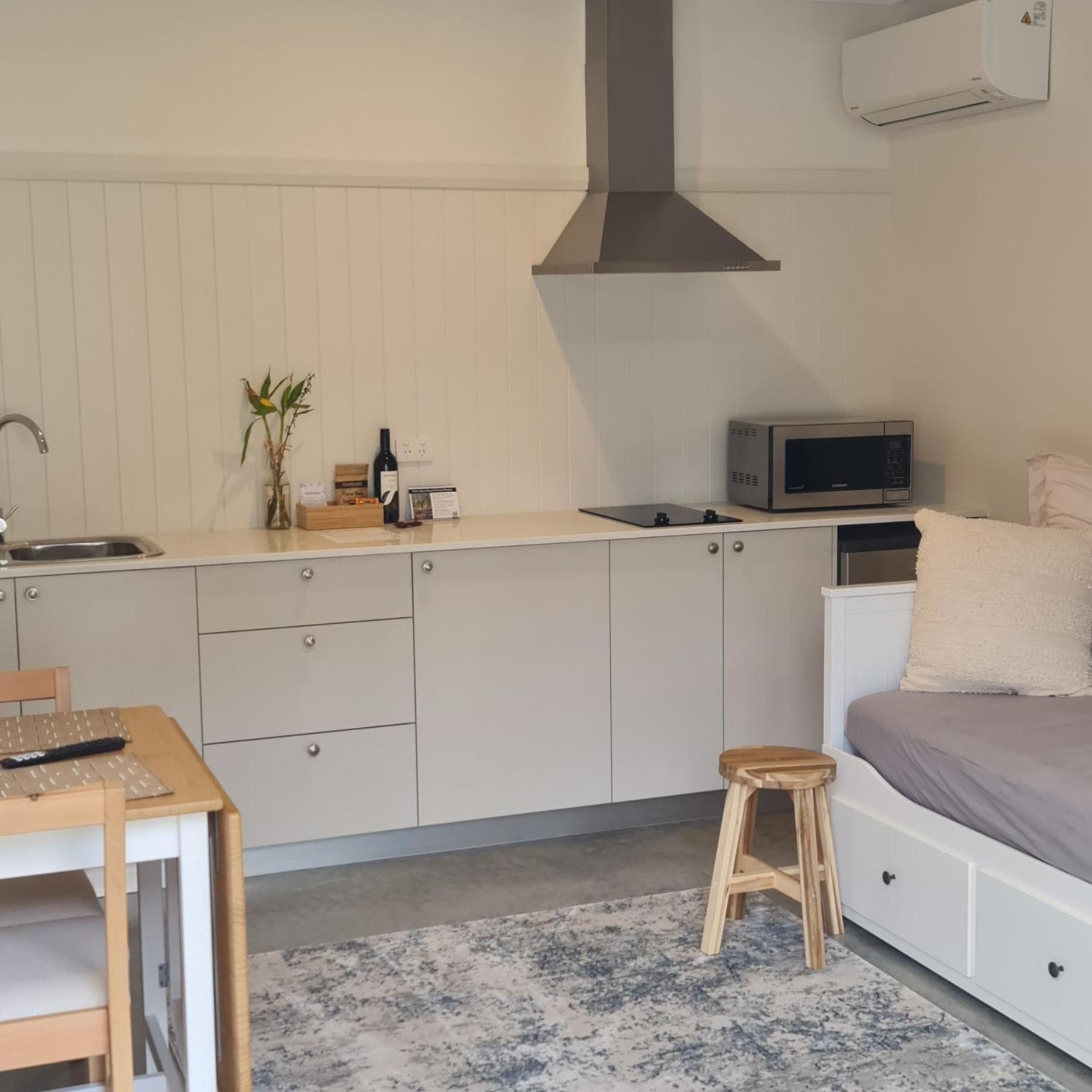 Apartment with Garden View - Photo 14
