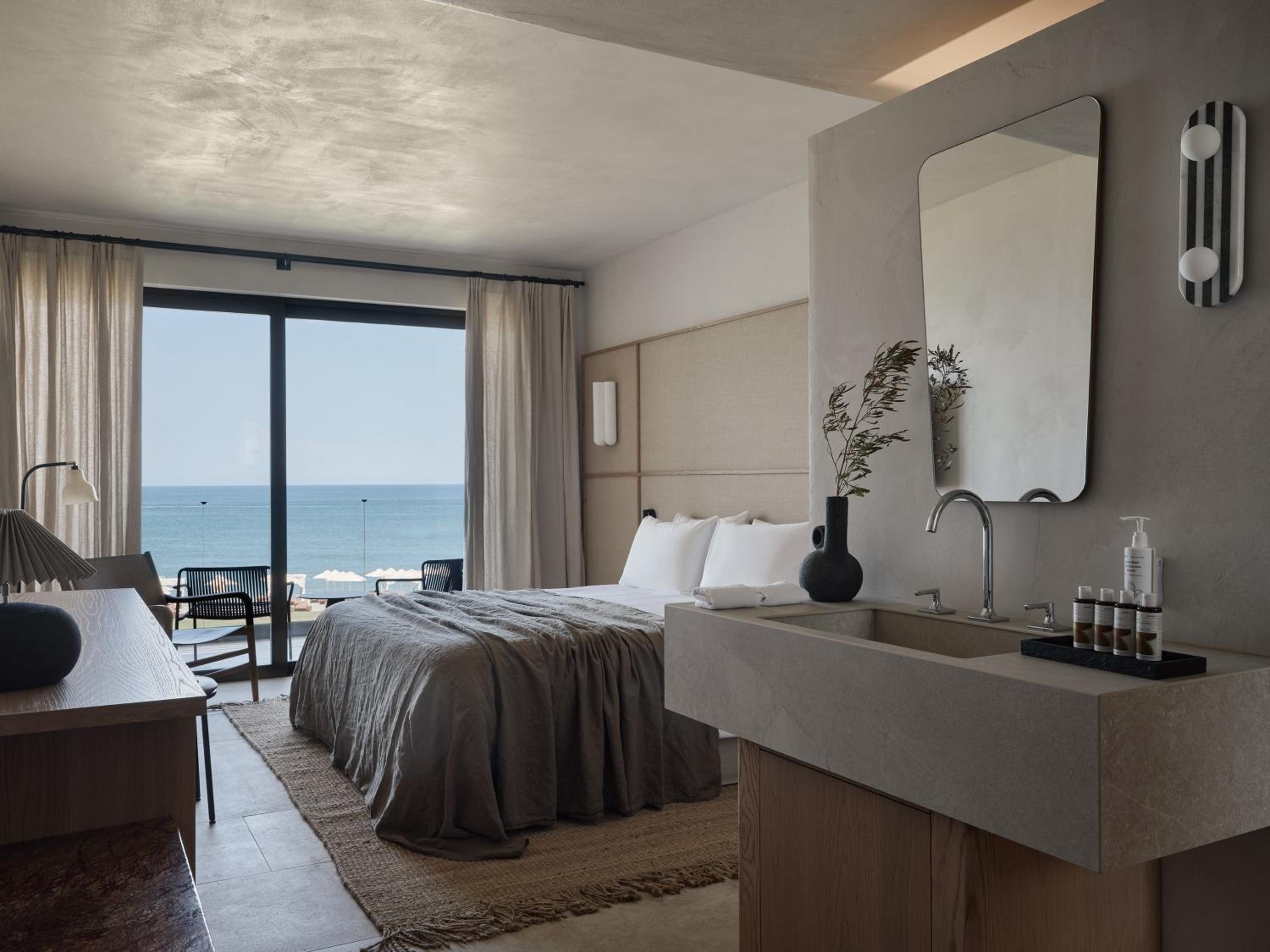 Double Bungalow - Beach Front photo 2