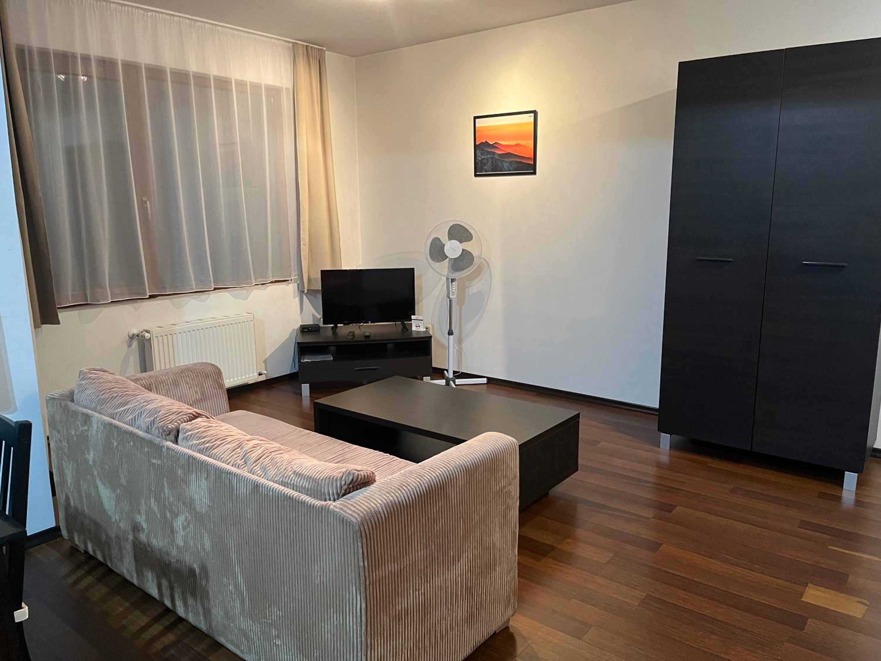 Studio with Balcony (#4)