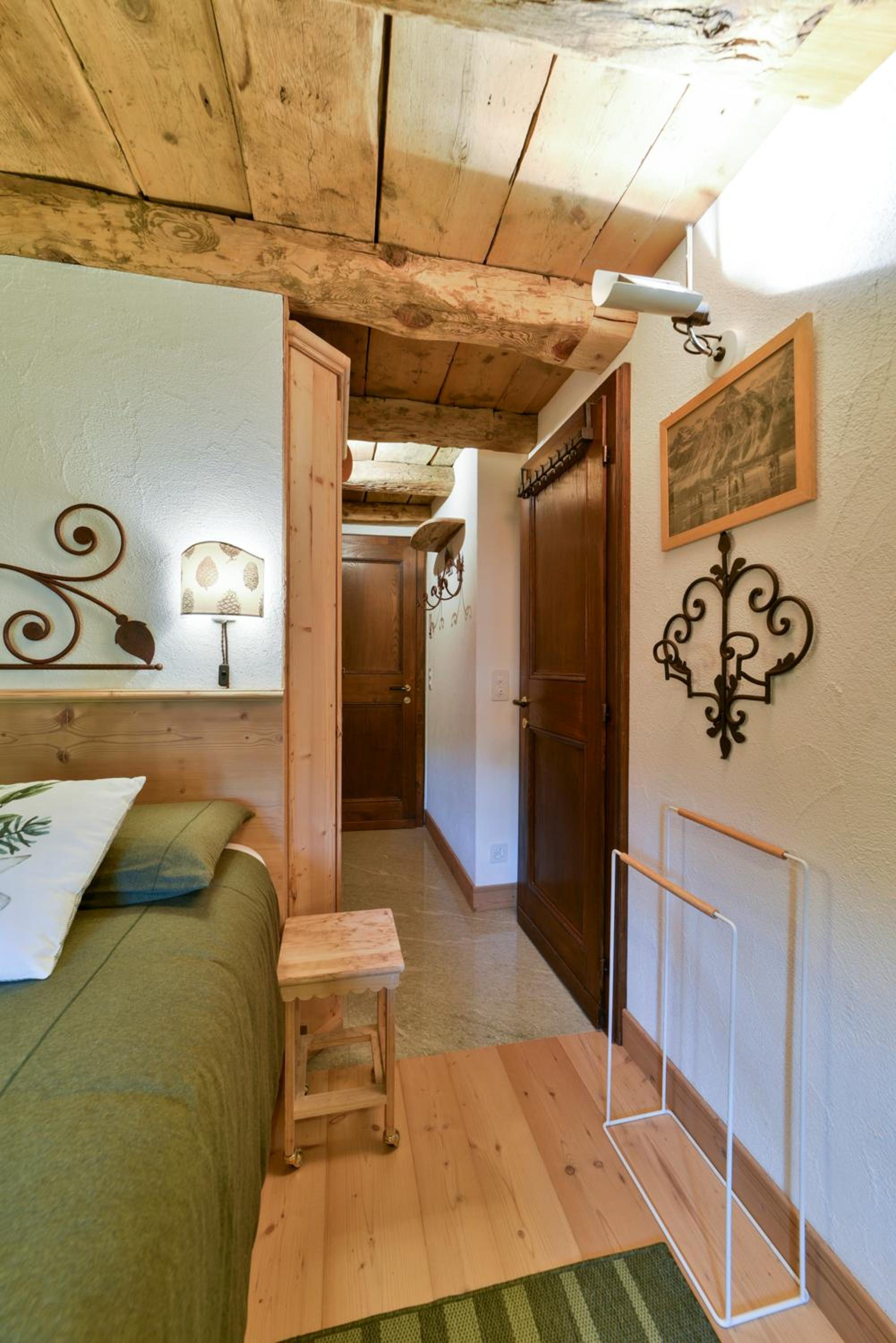 Studio Apartment photo 3