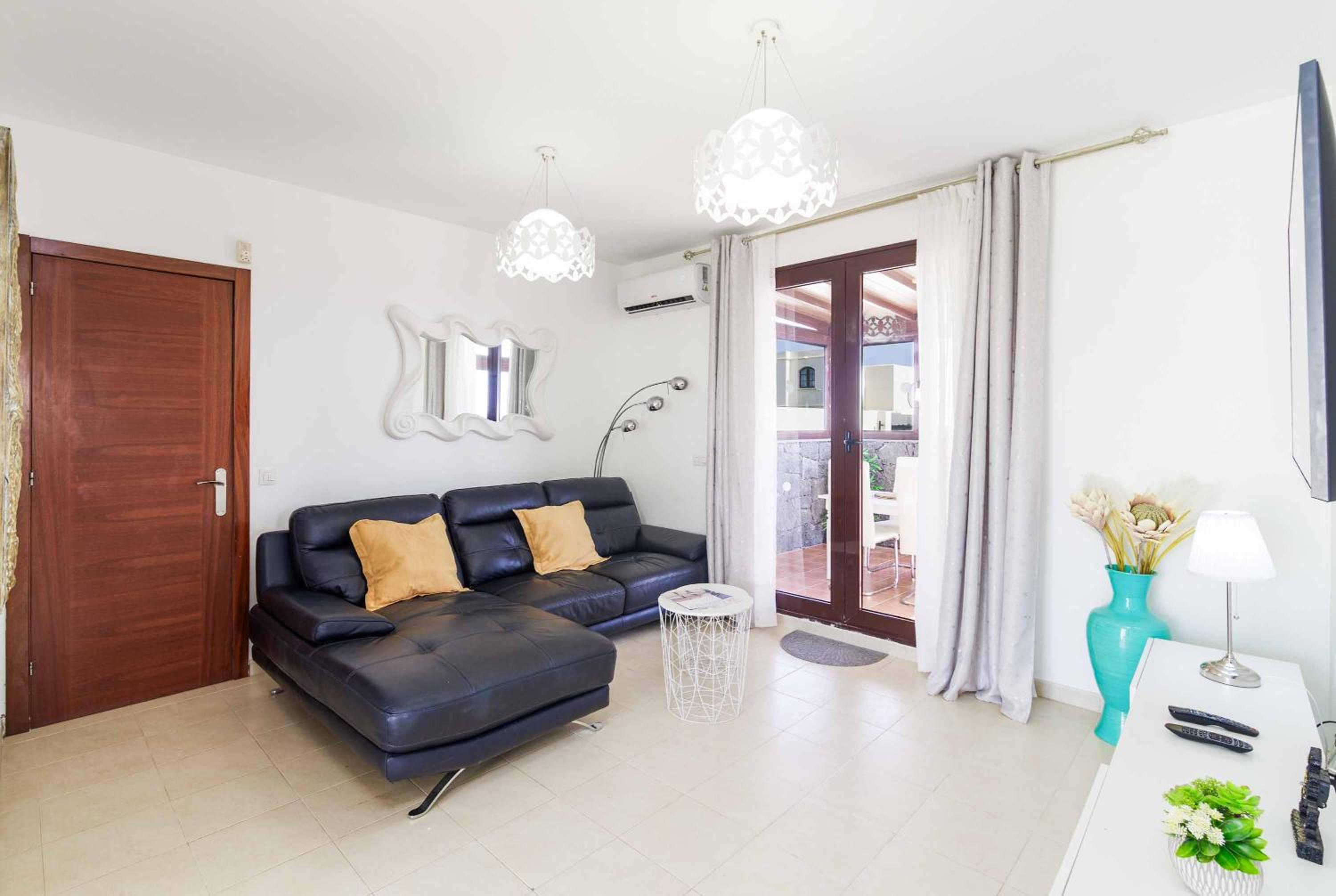 Villa de Tres Habitaciones