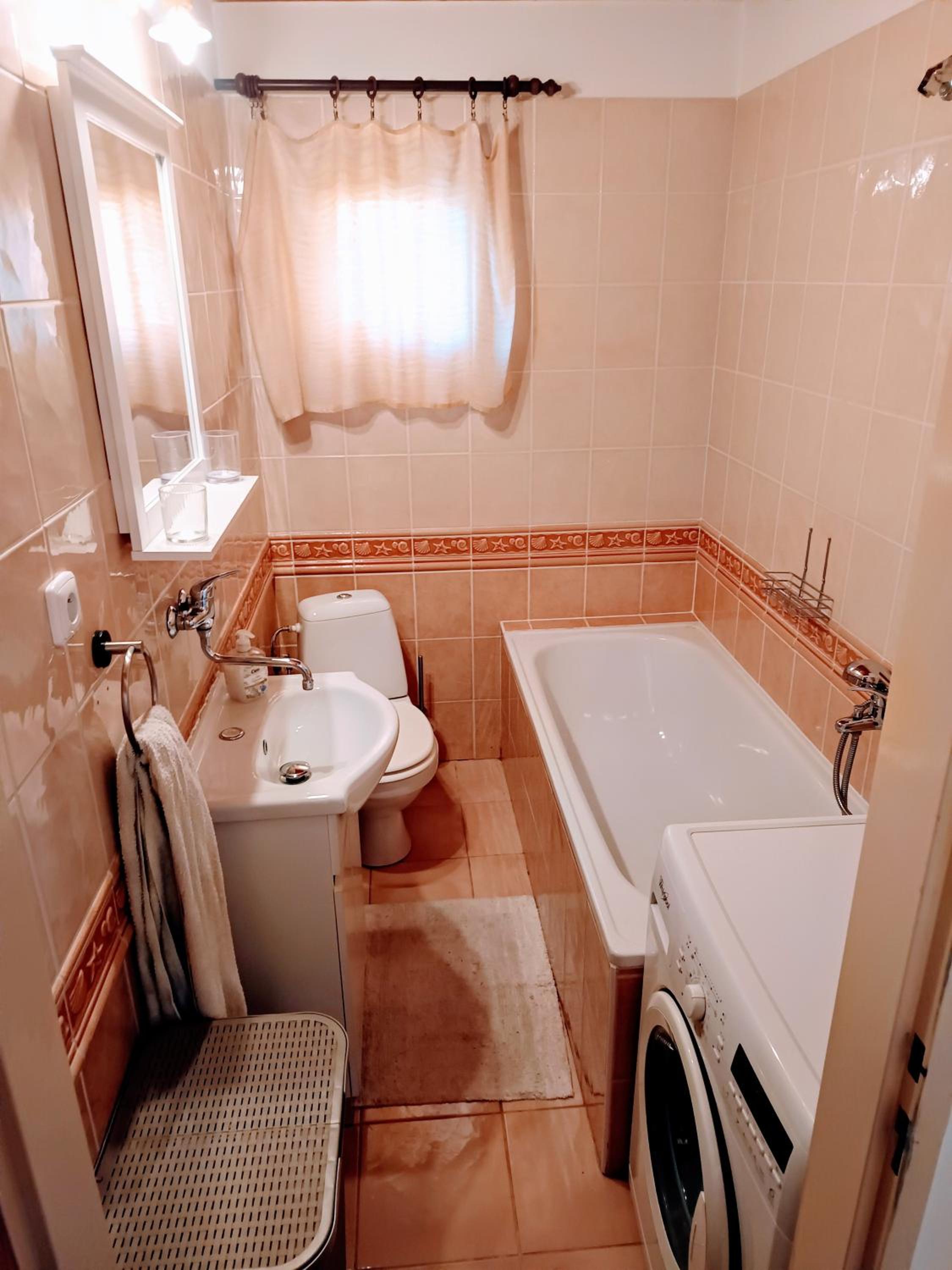 Four-Bedroom House - Photo 28