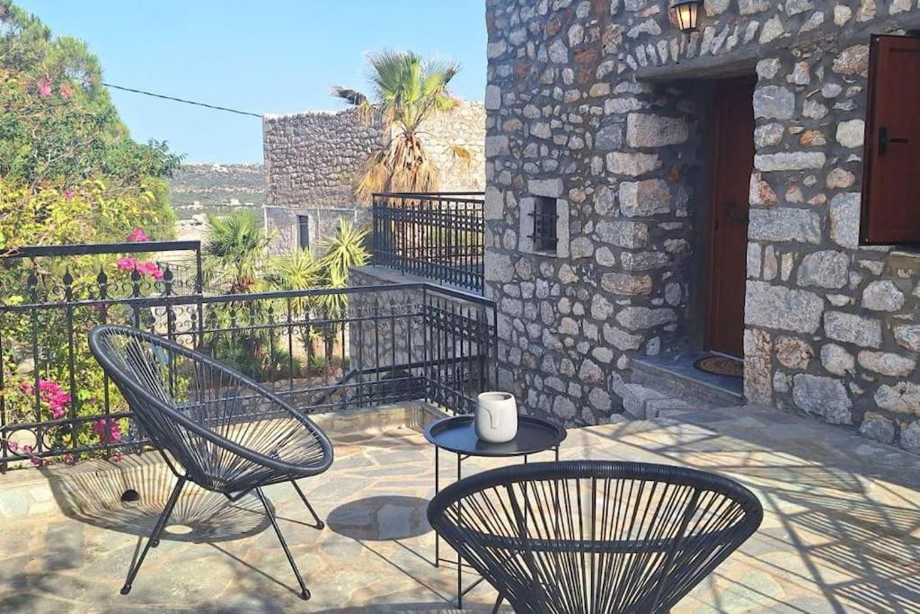 Three-Bedroom Villa photo 3