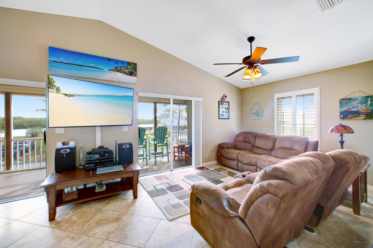 Three-Bedroom House photo 1