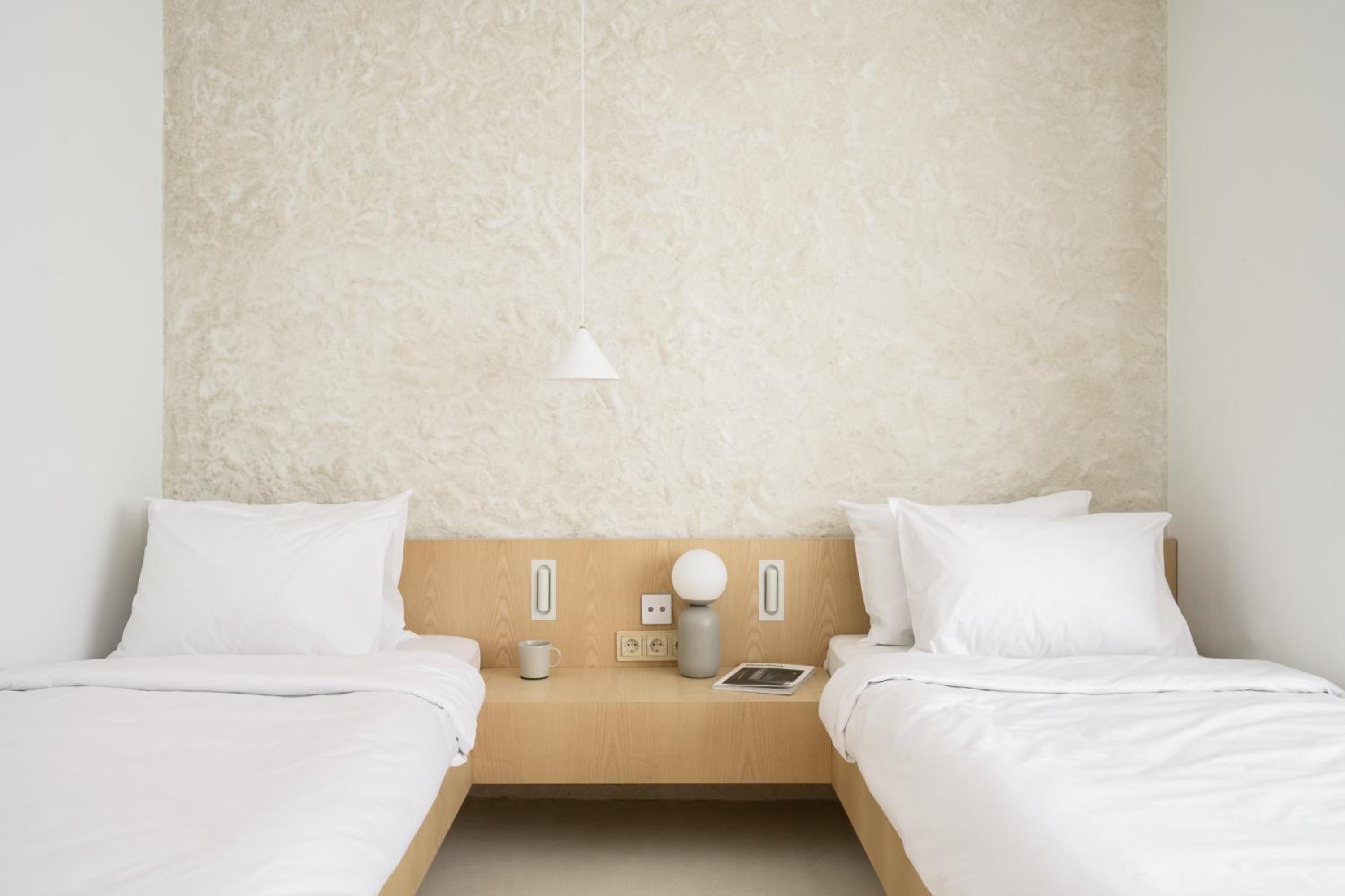 Deluxe Twin Room photo 1