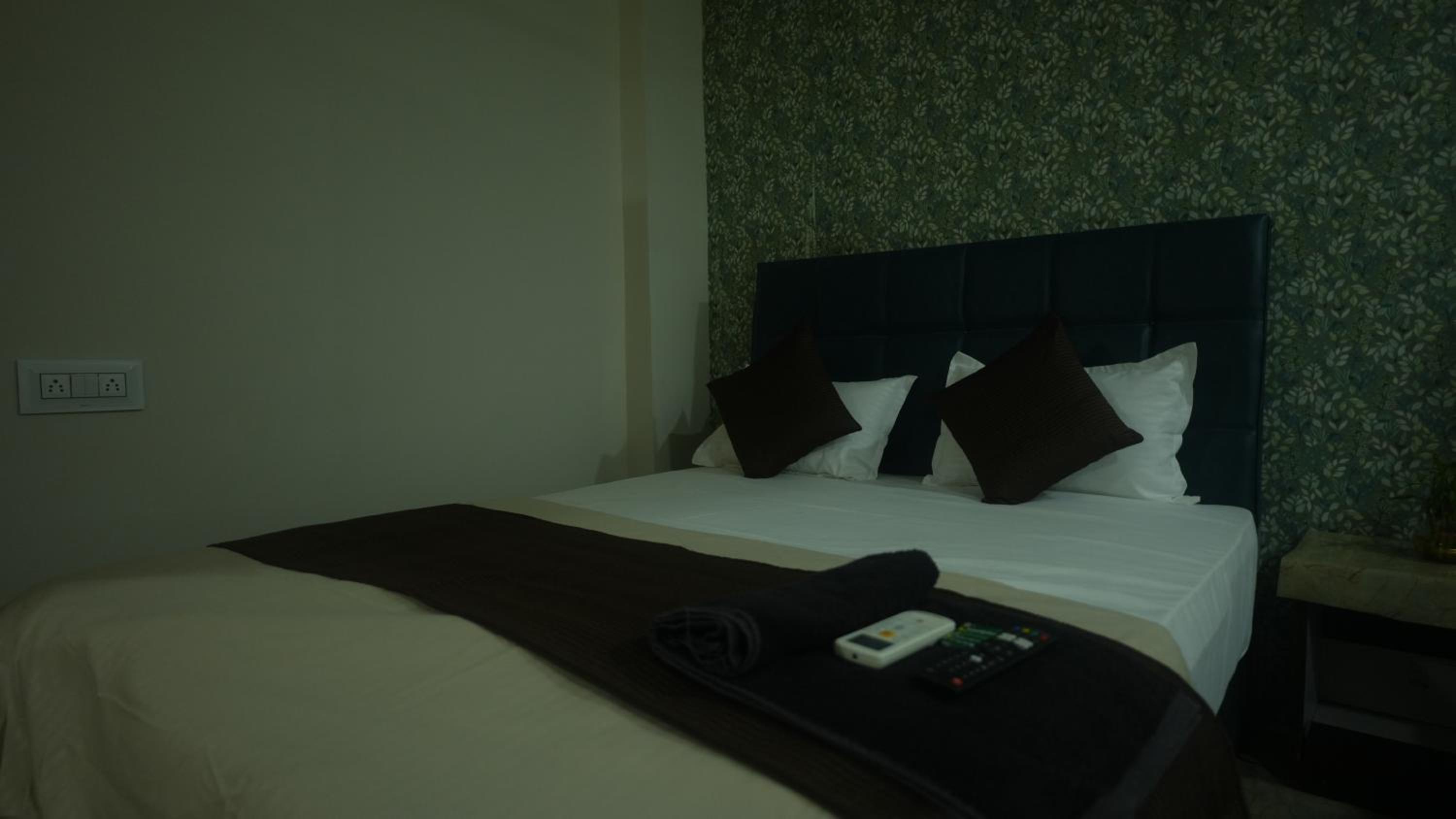 Standard Double Room photo 2