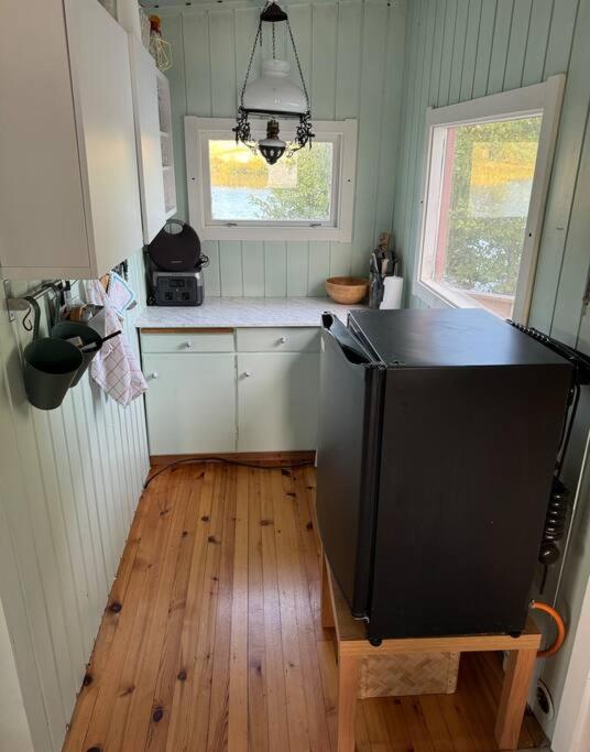 Two-Bedroom House photo 2