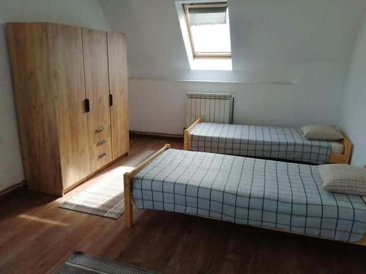 Triple Room photo 2