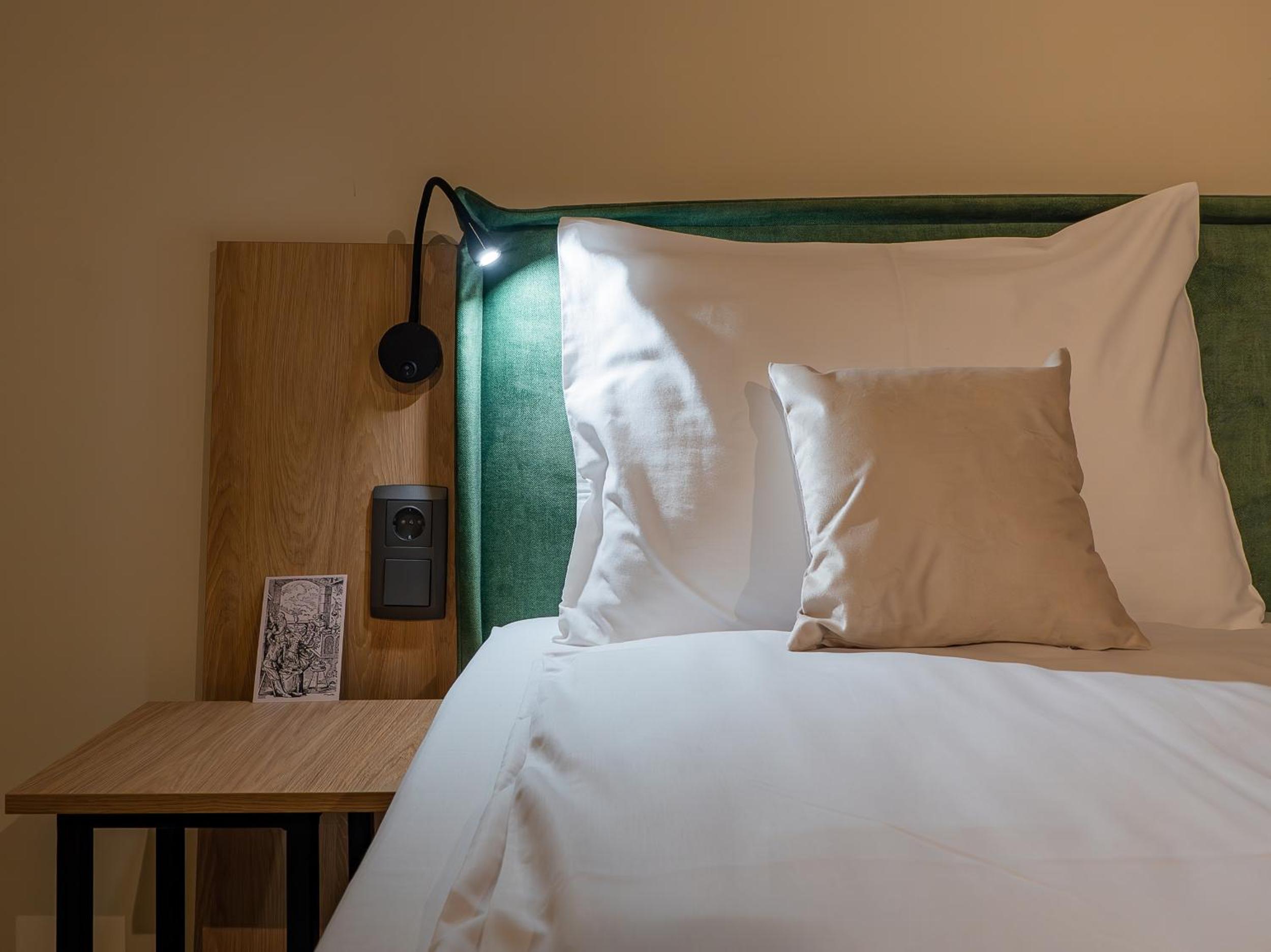 Superior Double Room - Photo 11