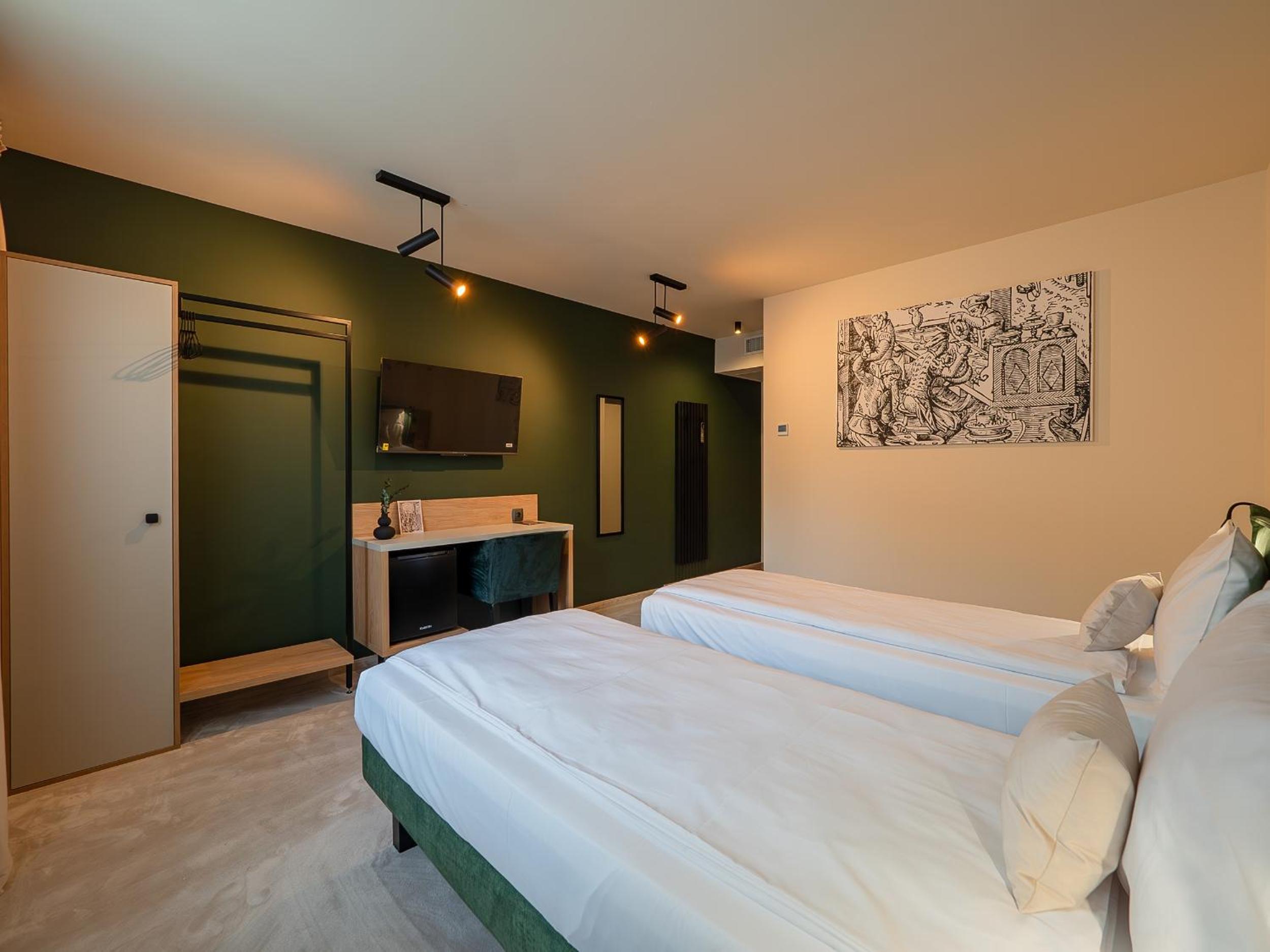 Superior Double Room - Photo 14