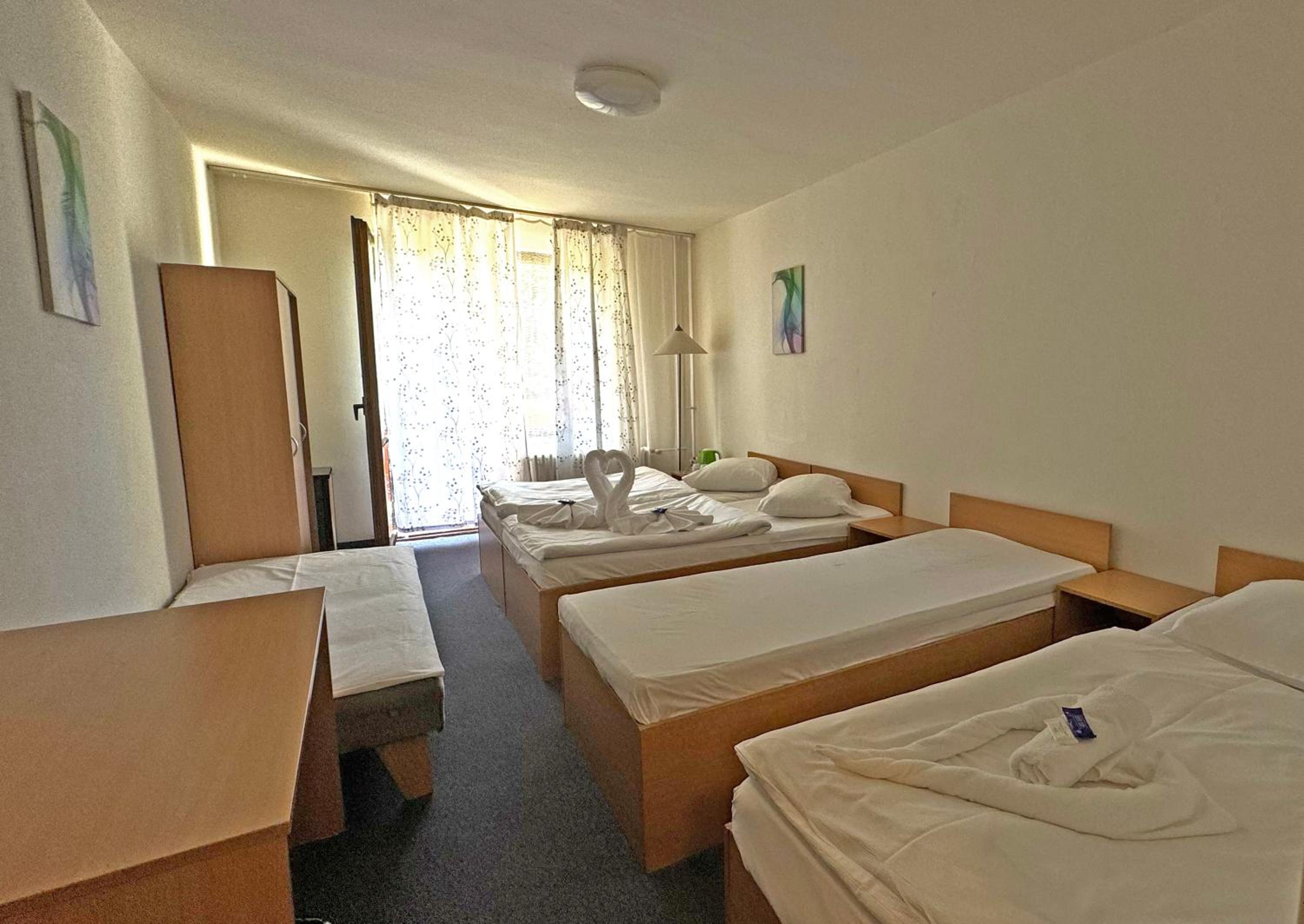 Economy Quadruple Room