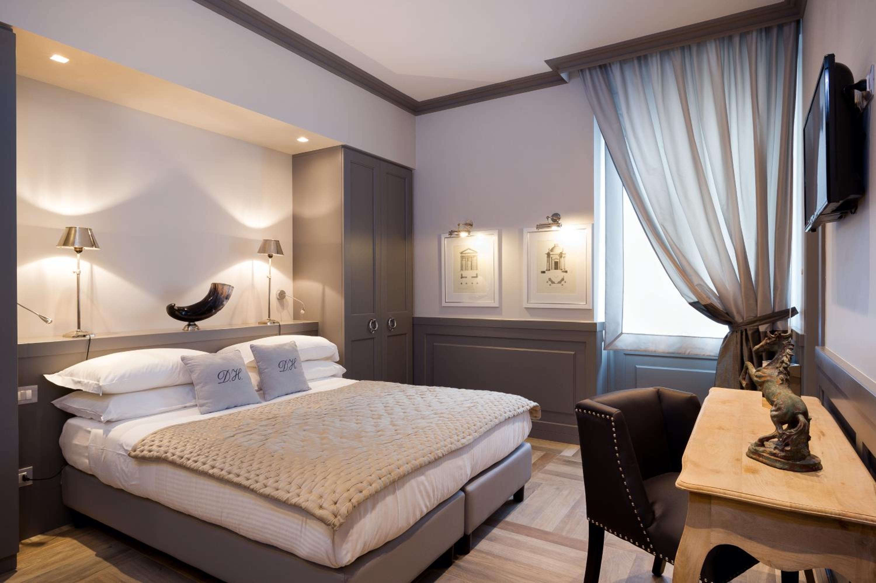 Standard Queen Room photo 1