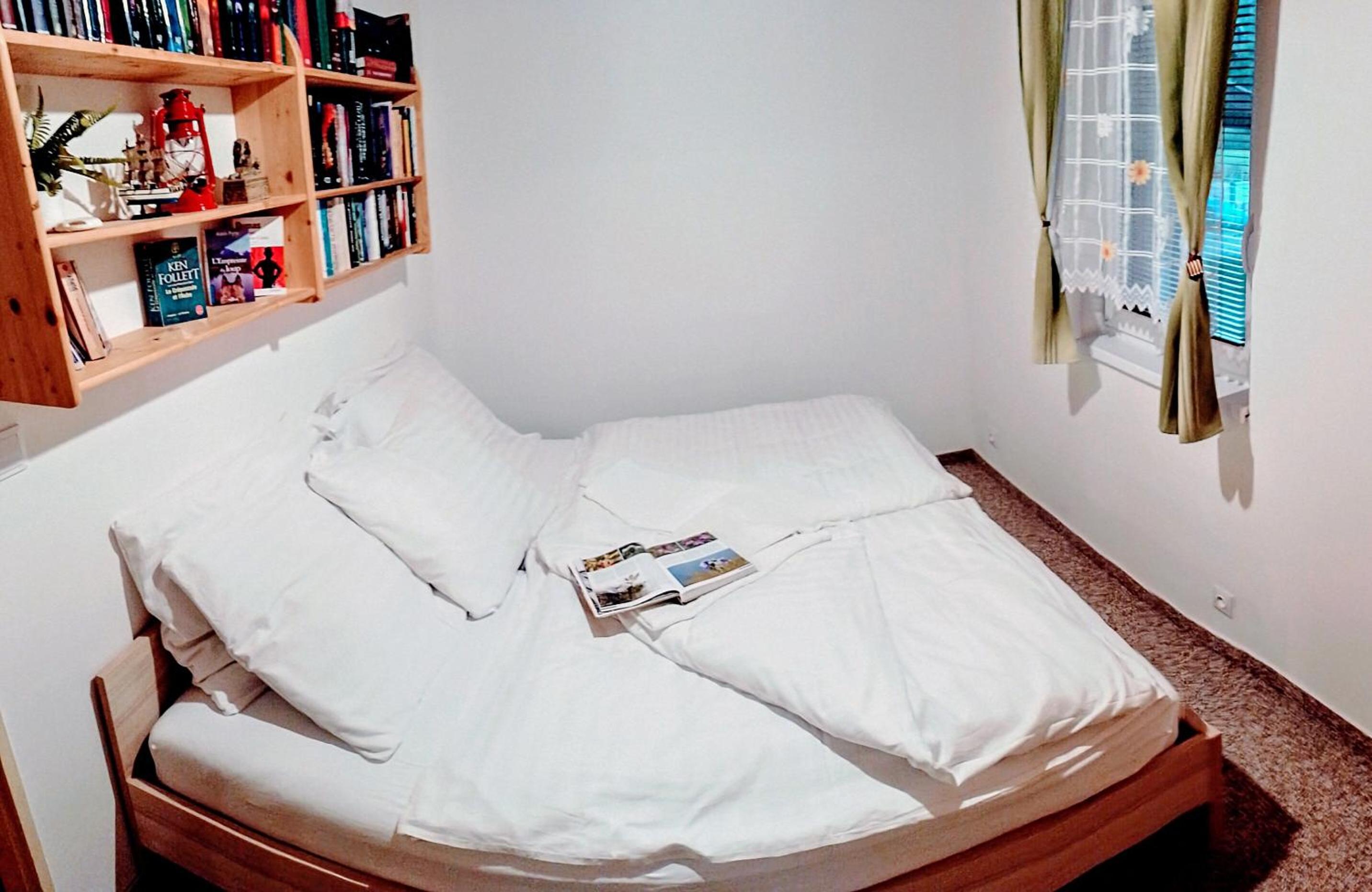 Four-Bedroom House - Photo 26