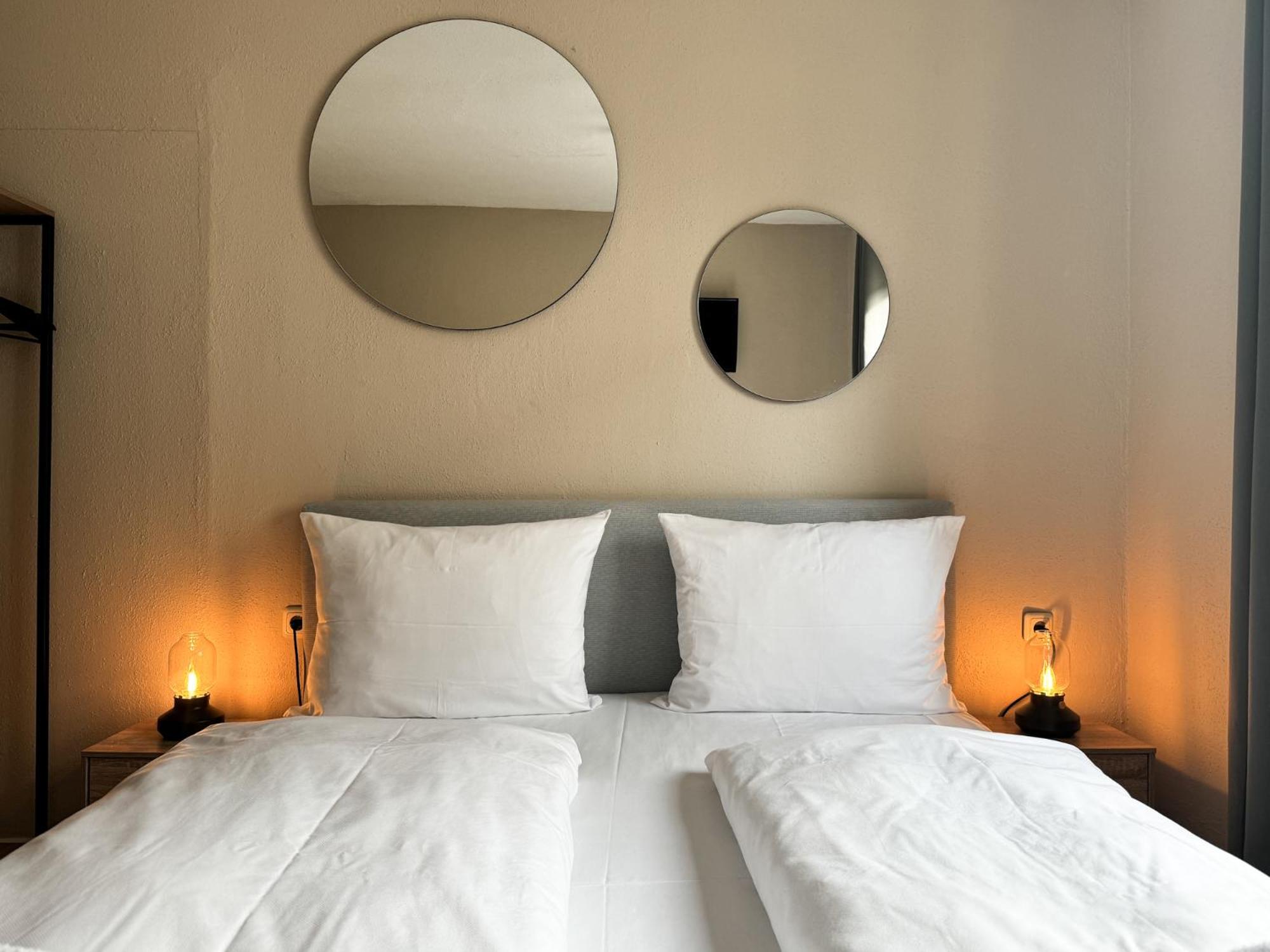 Double Room - Photo 14