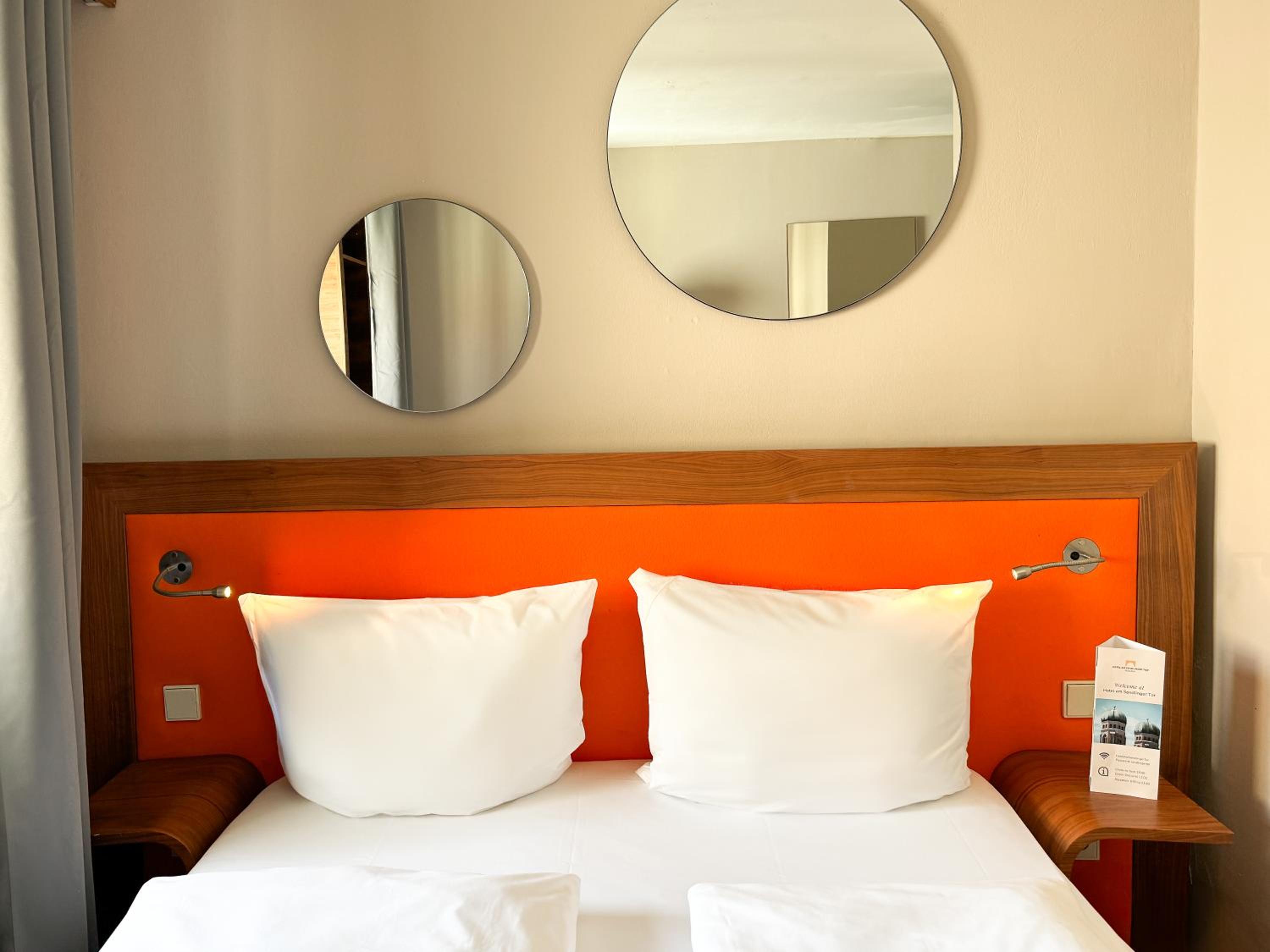 Double Room - Photo 7