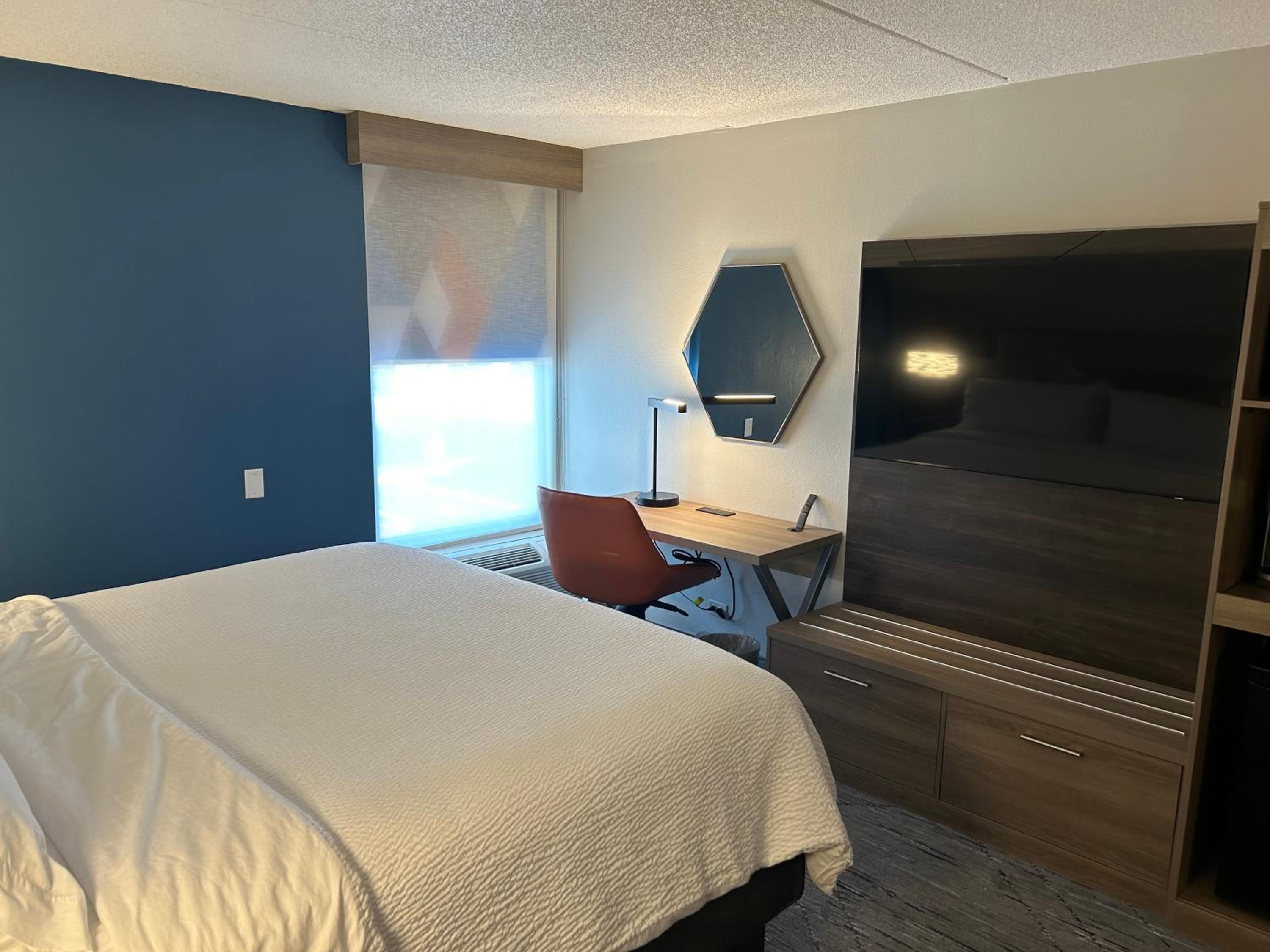 Standard Room - Photo 11