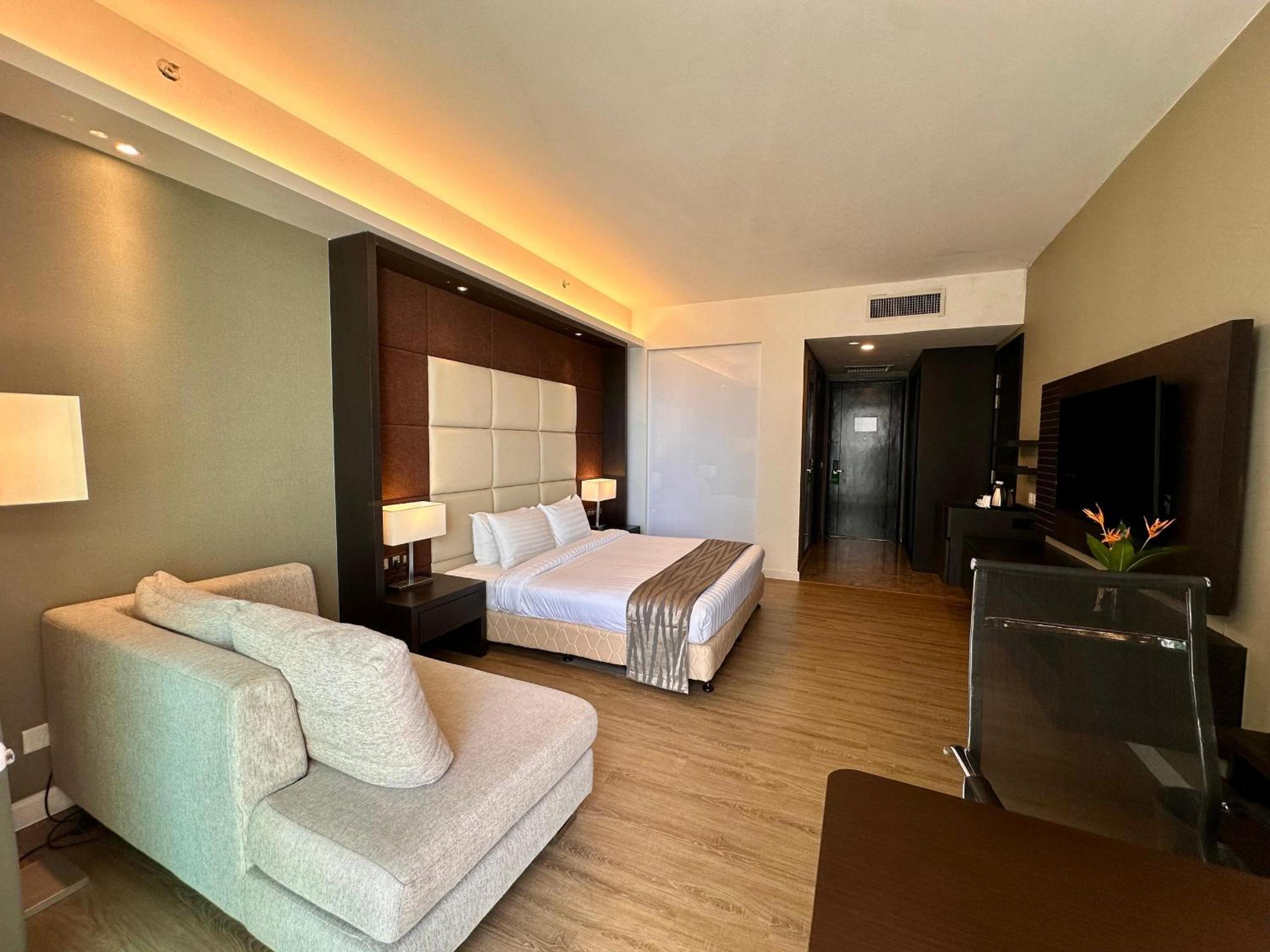 Deluxe Plus Room photo 3