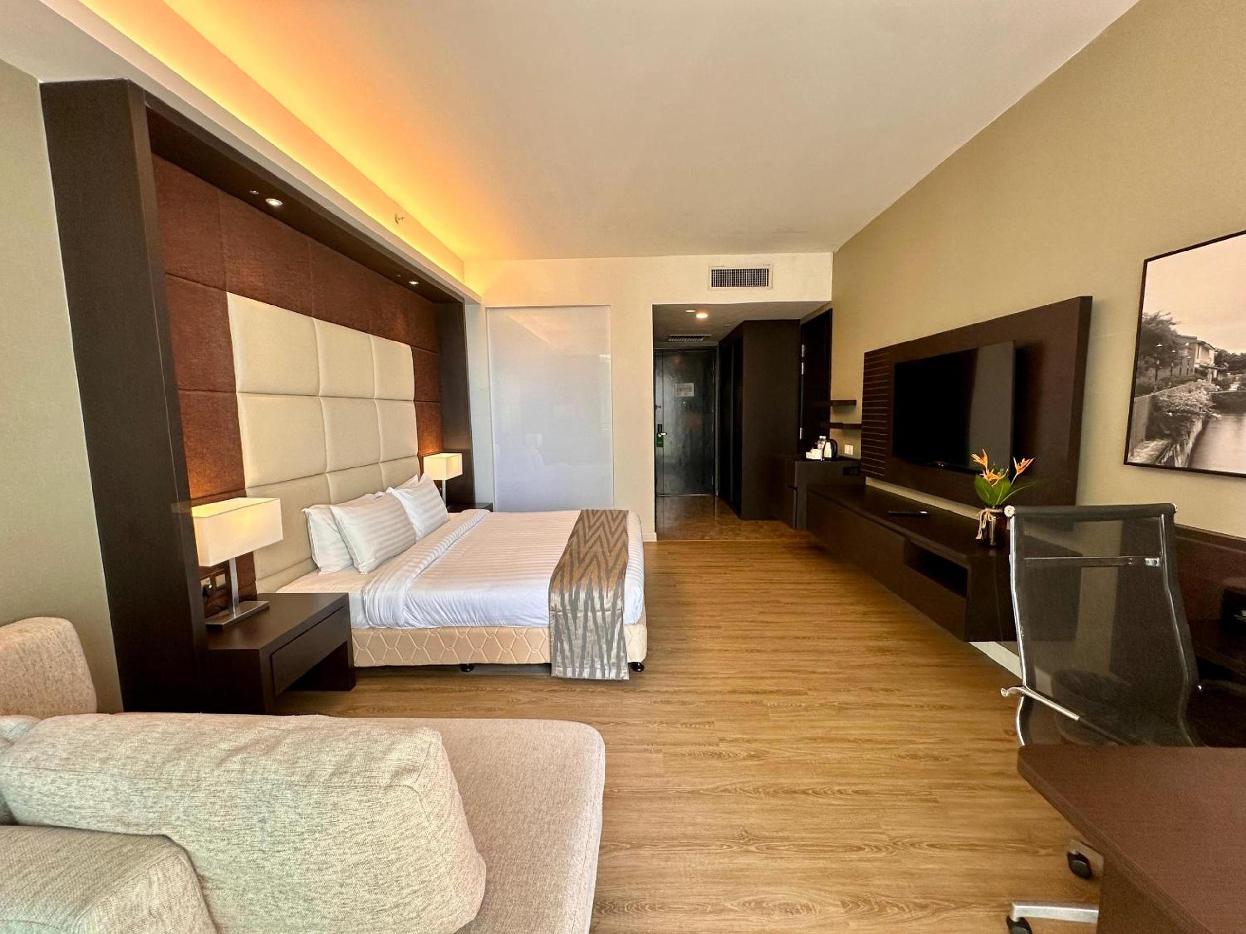 Deluxe Plus Room photo 2