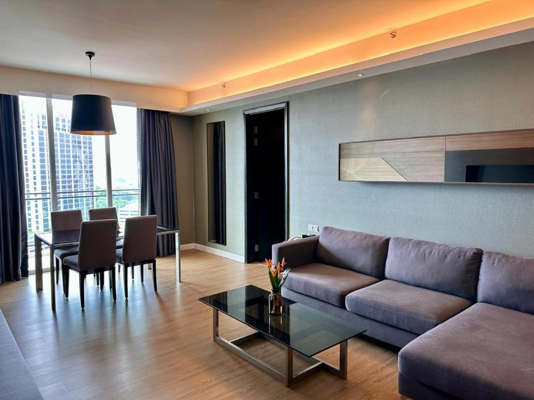 Executive Suite photo 3