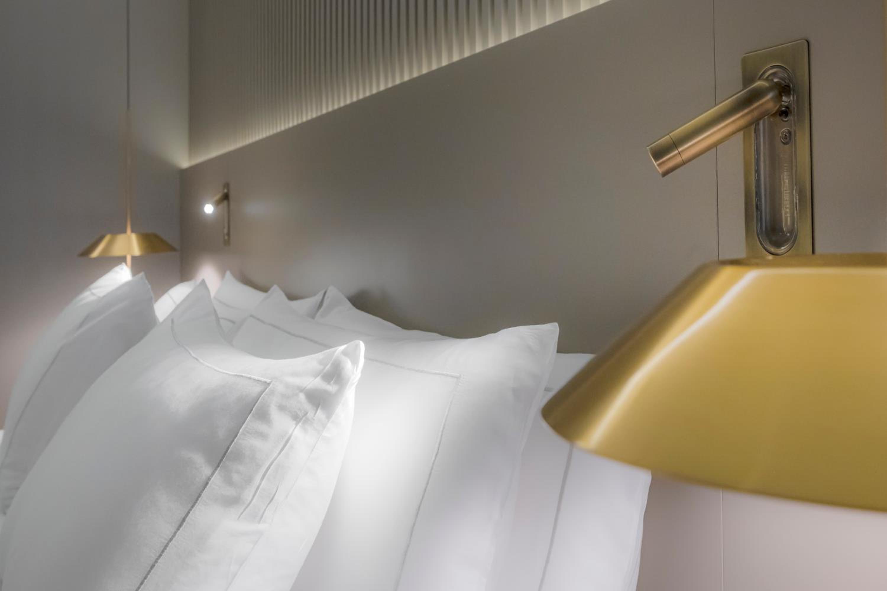 Superior Twin Room - Photo 14