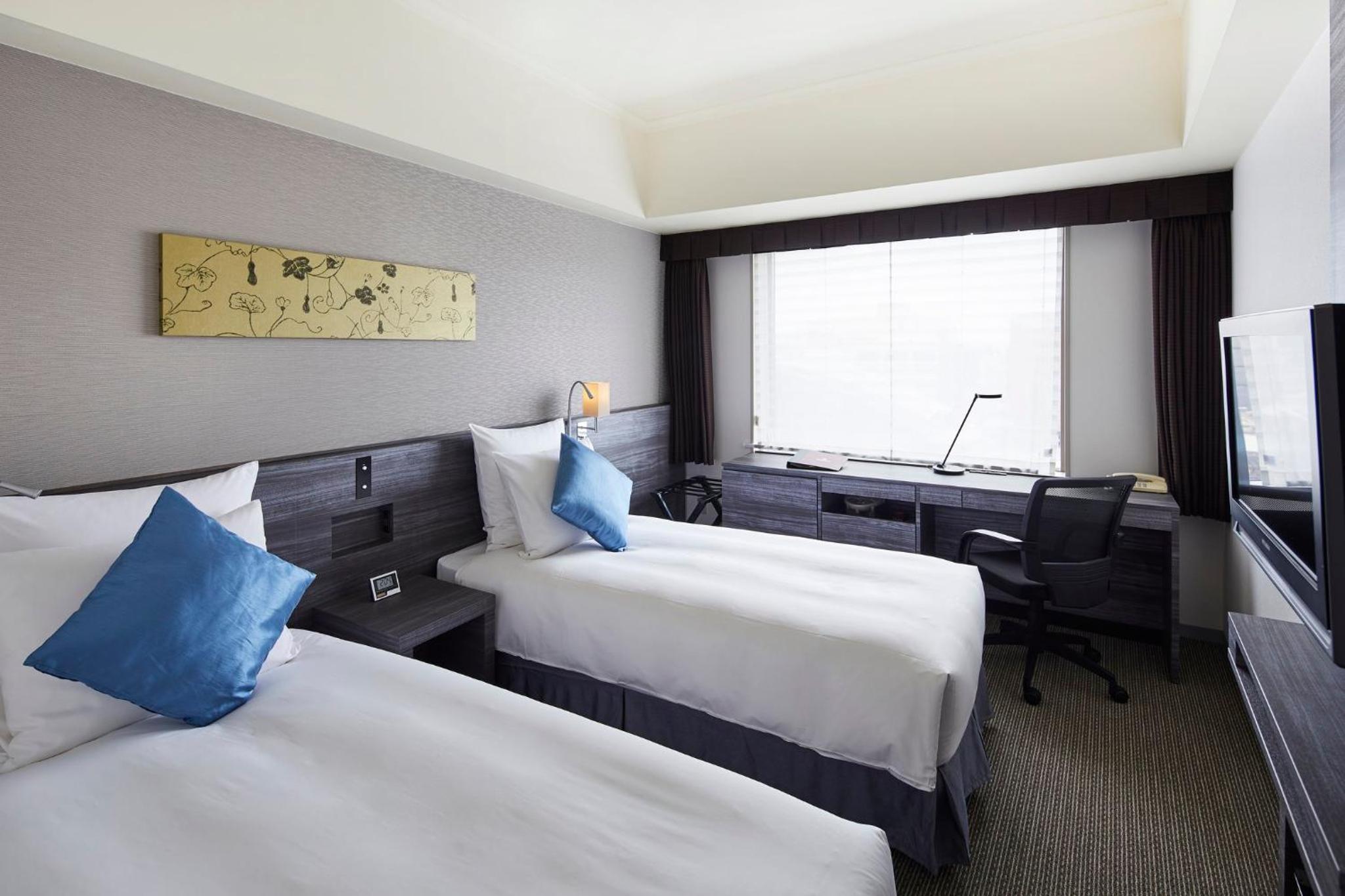 Standard Room with Two Single Beds - Photo 11