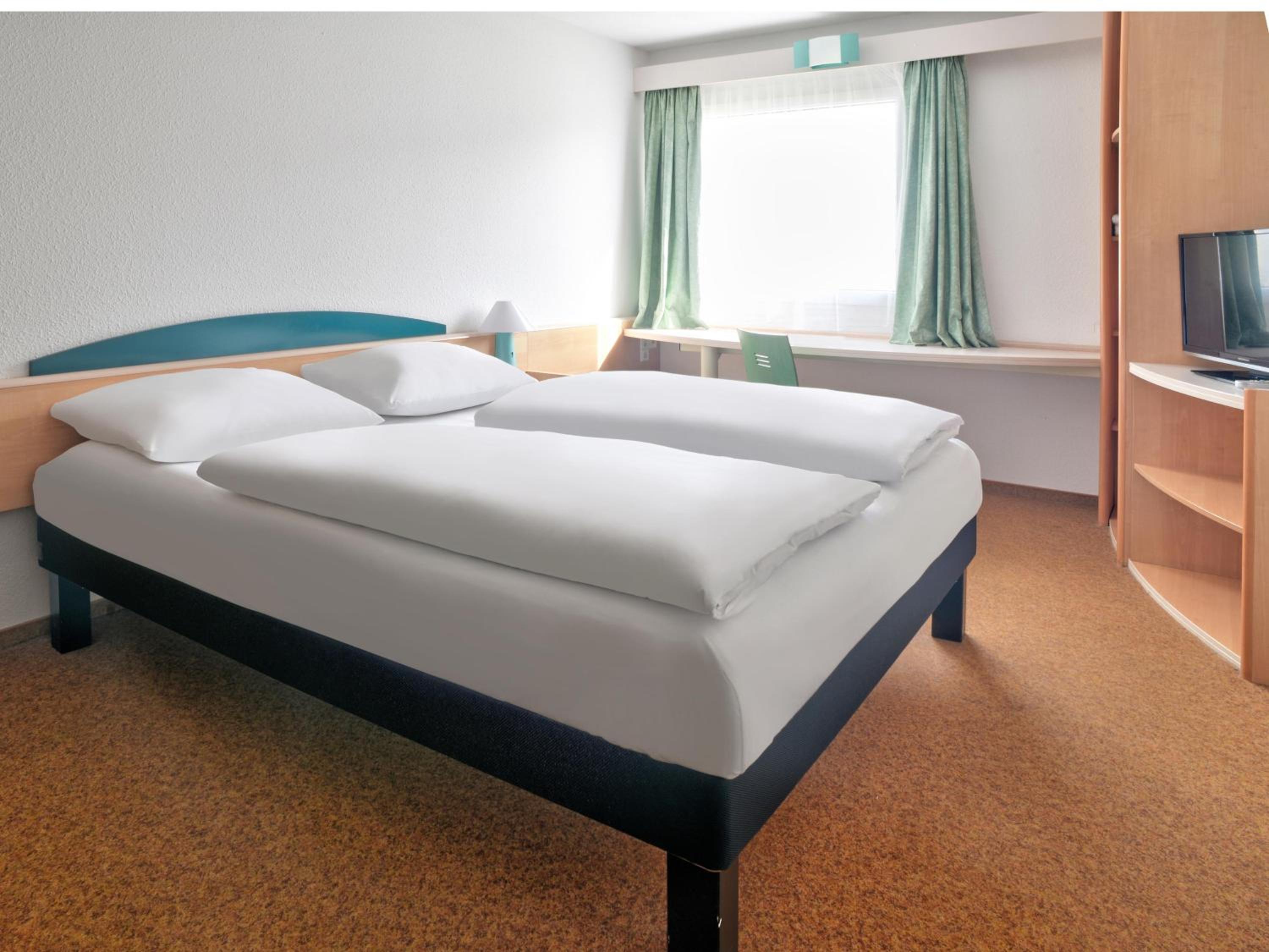 Double Room - Photo 5