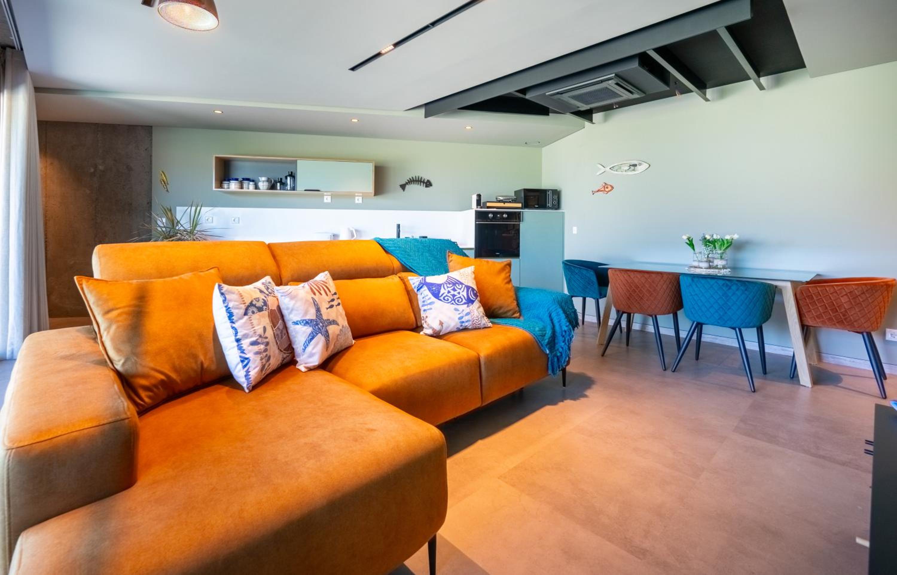 One-Bedroom House photo 1