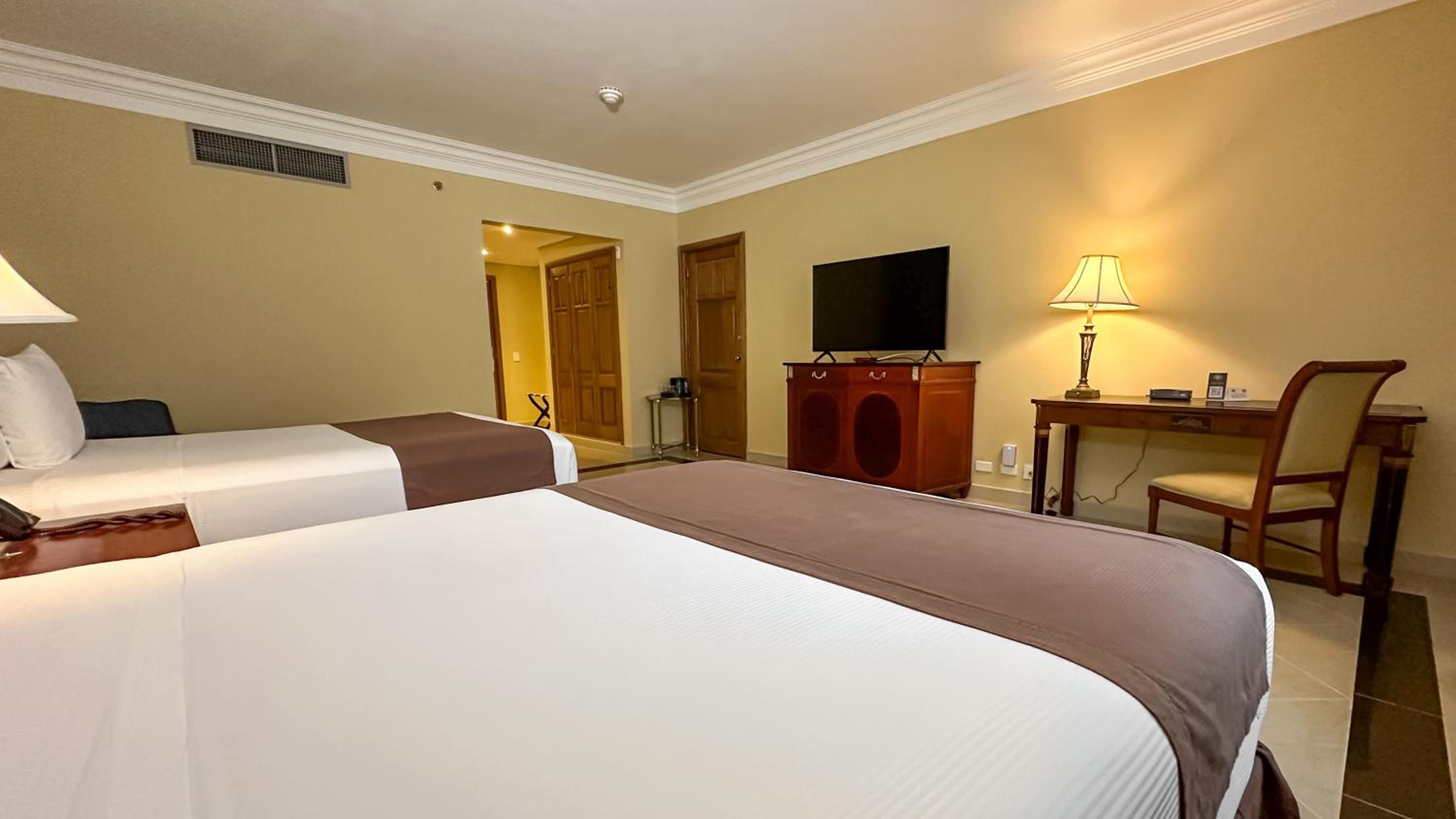 Superior Double Room - Photo 2