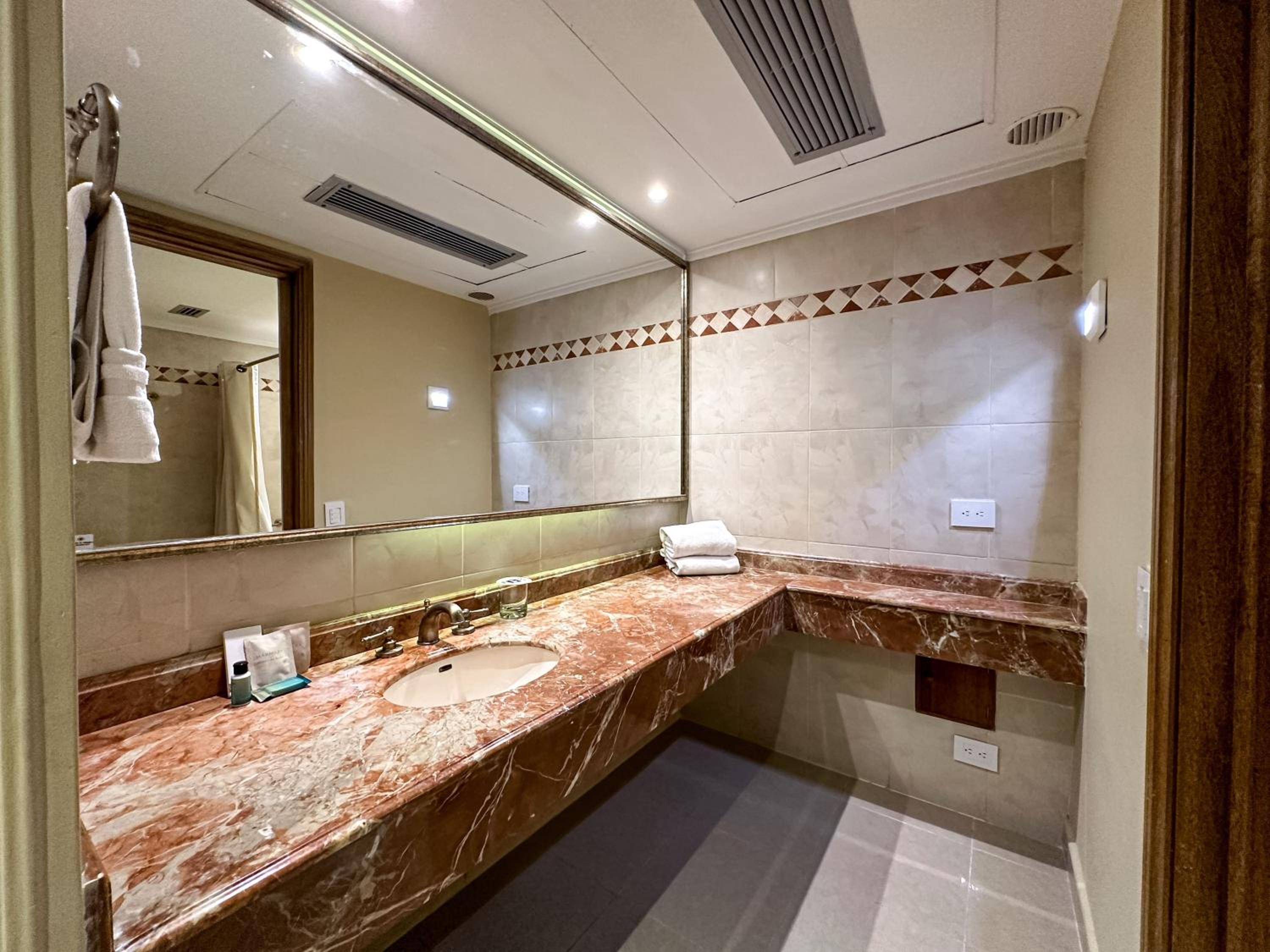 Superior Double Room - Photo 4