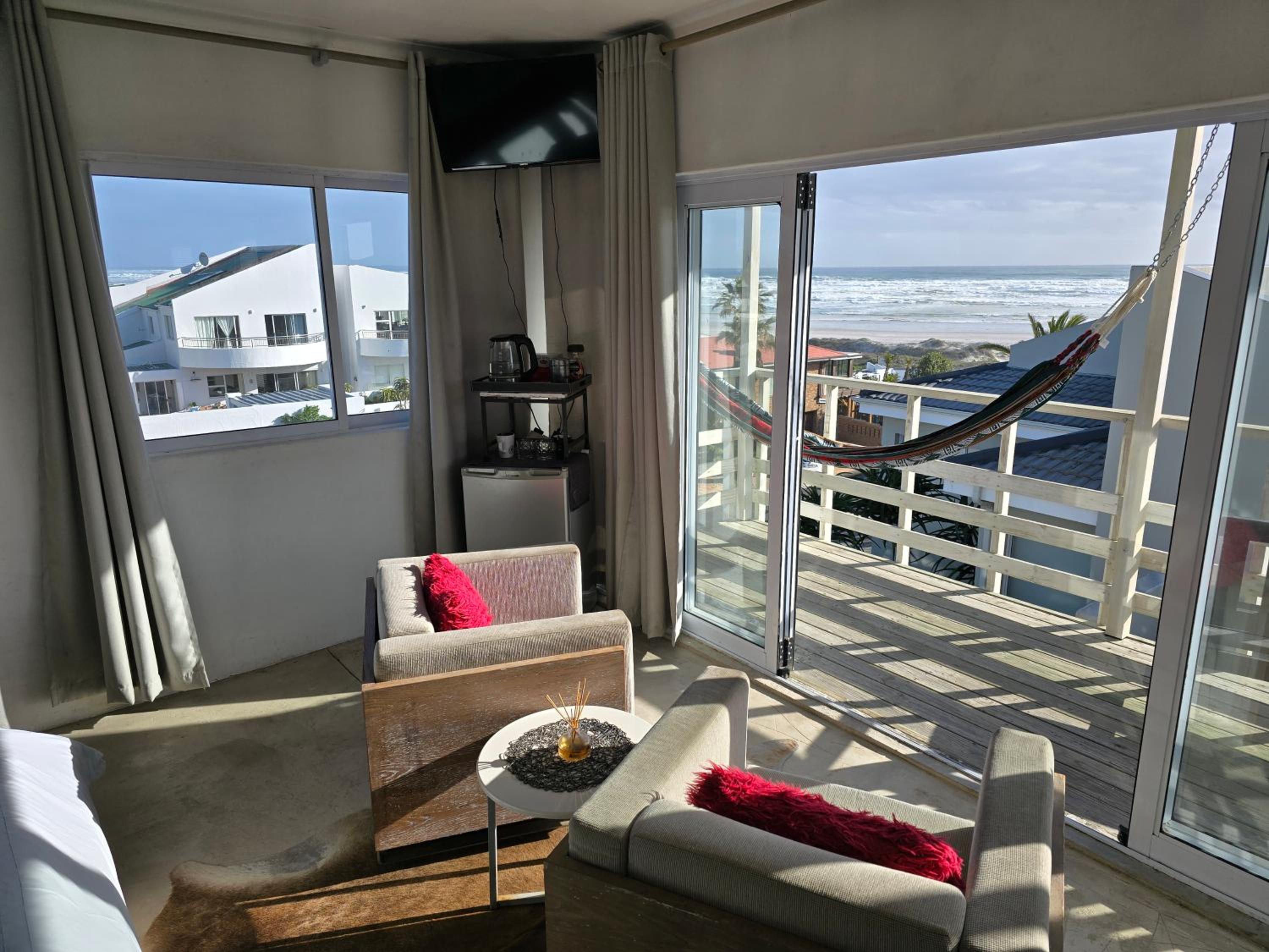 Apartment - Split Level with Ocean View - Photo 40