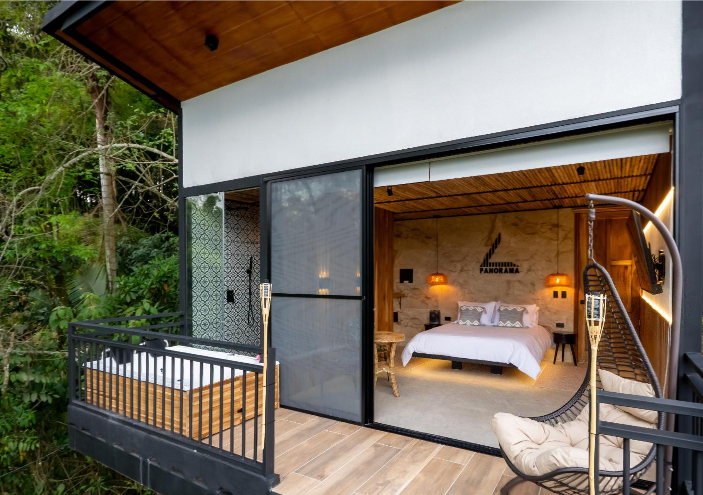 Deluxe Bungalow