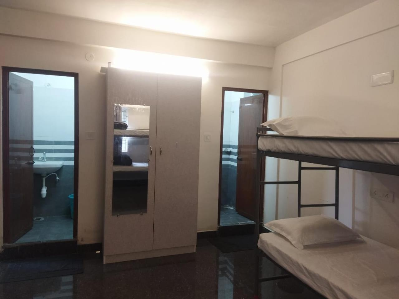 Deluxe Double Room - Photo 4