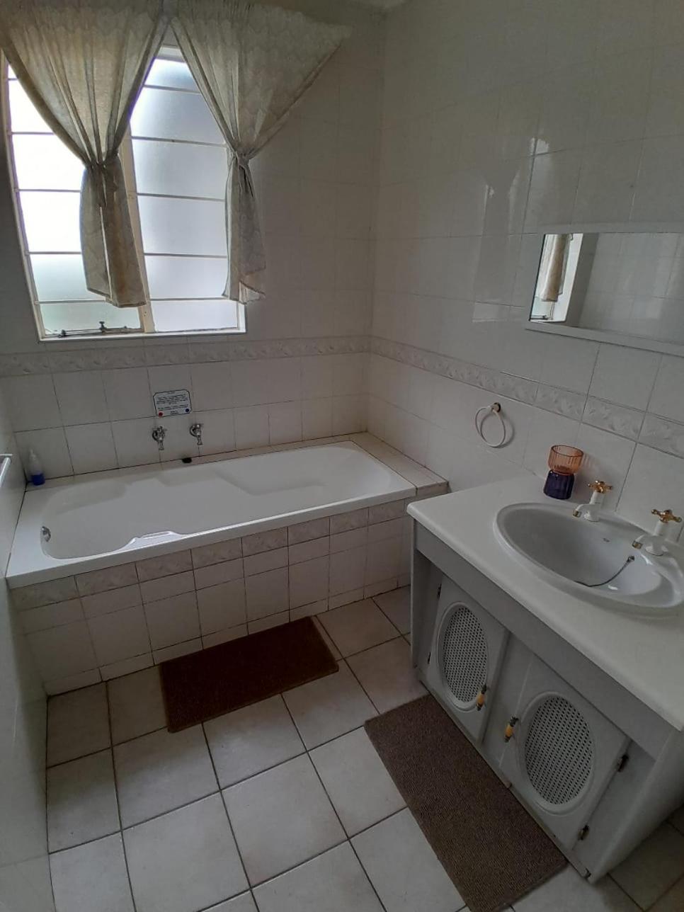 Double Room with Lake View photo 2