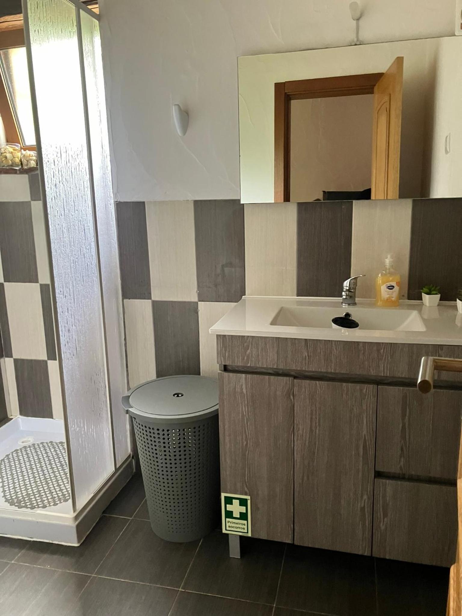 Two-Bedroom House - Photo 25