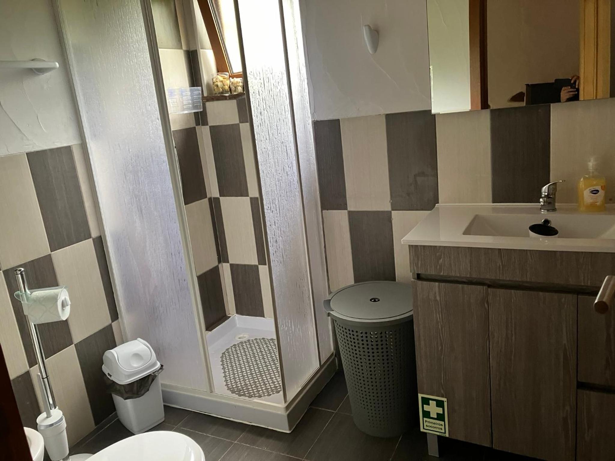 Two-Bedroom House - Photo 17