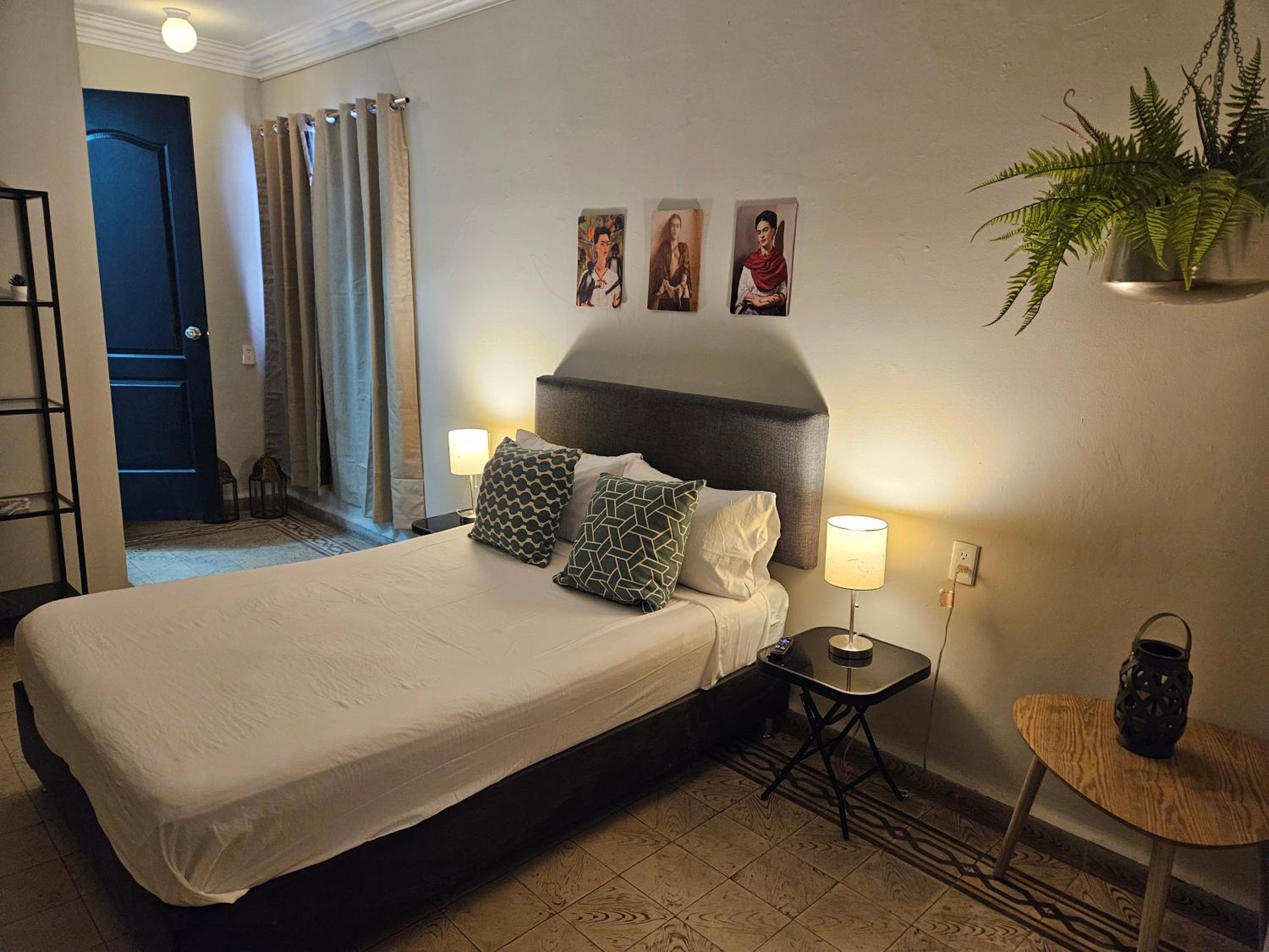 Deluxe Junior Suite - Photo 27