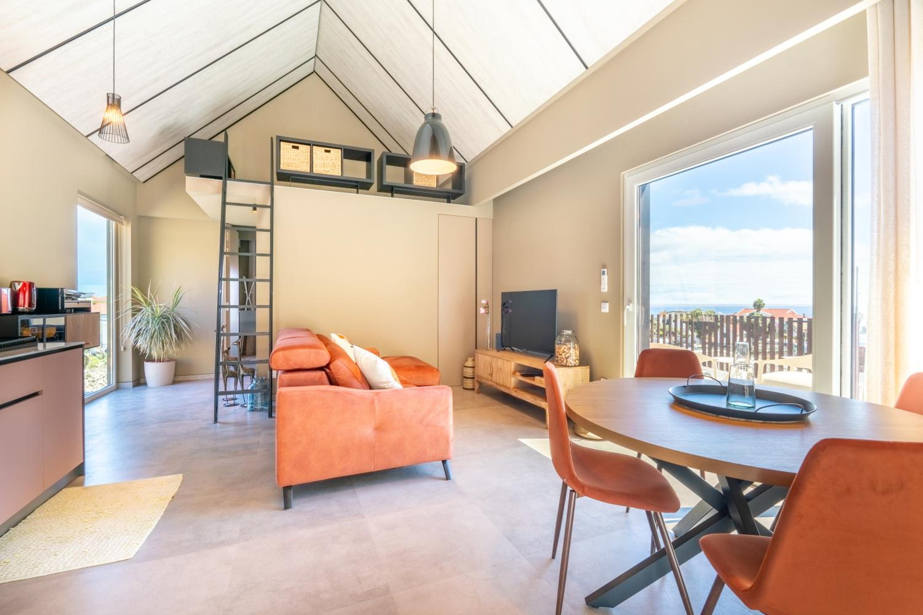  One-Bedroom House photo 1