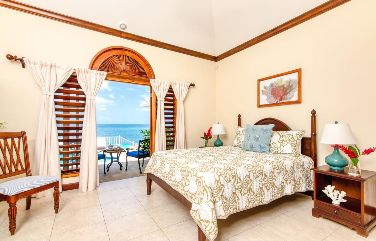 Villa photo 1