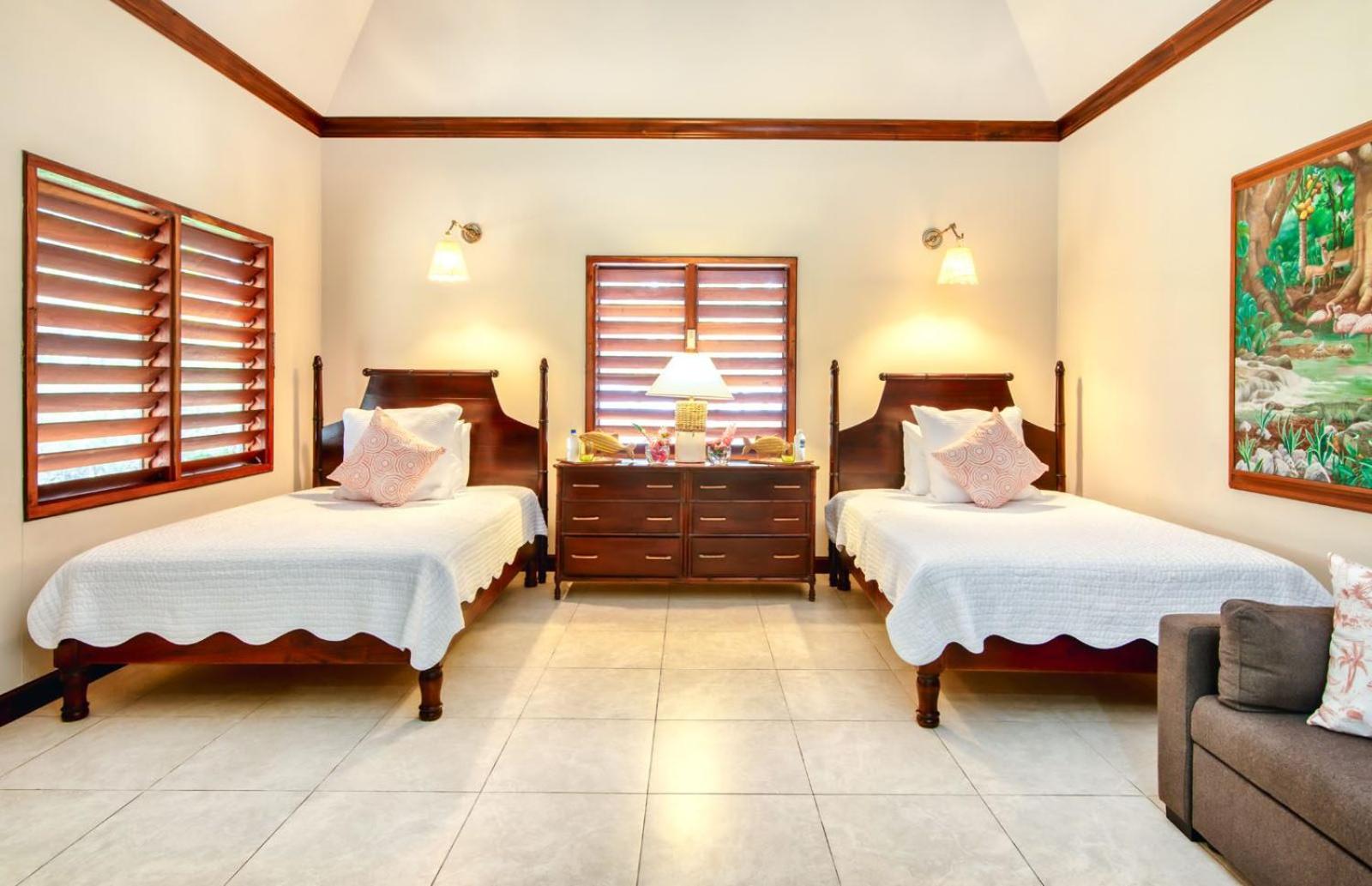 Villa photo 3