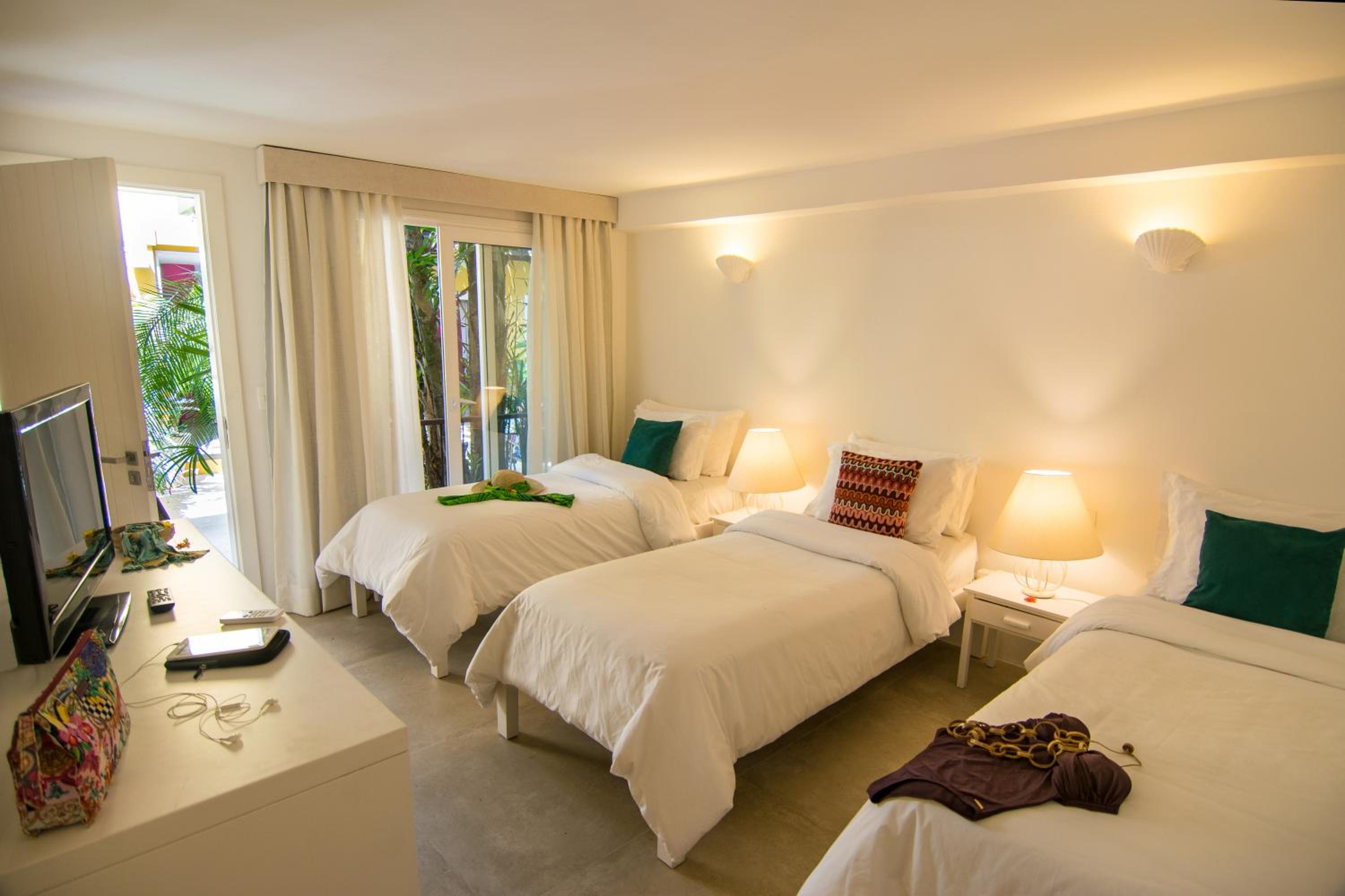 Superior Double or Twin Room photo 3