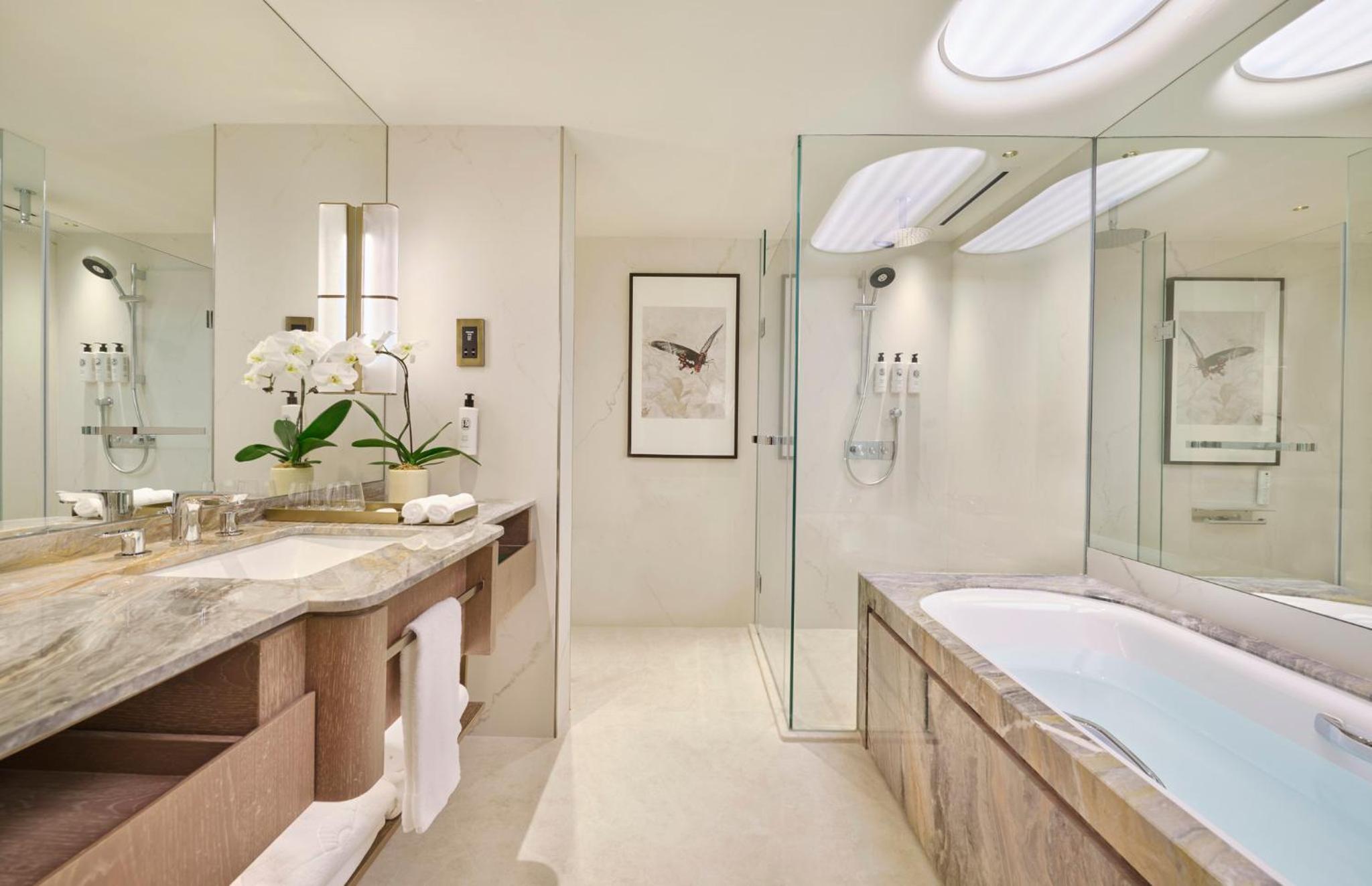 Family Suite thumbnail 6