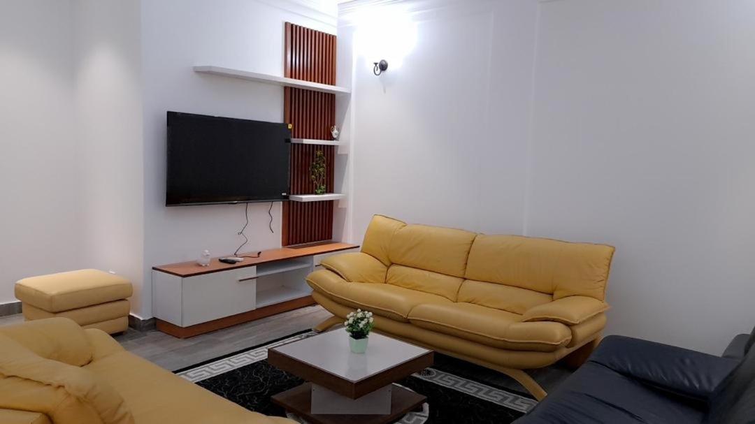 Two-Bedroom Apartment With Garden View photo 3