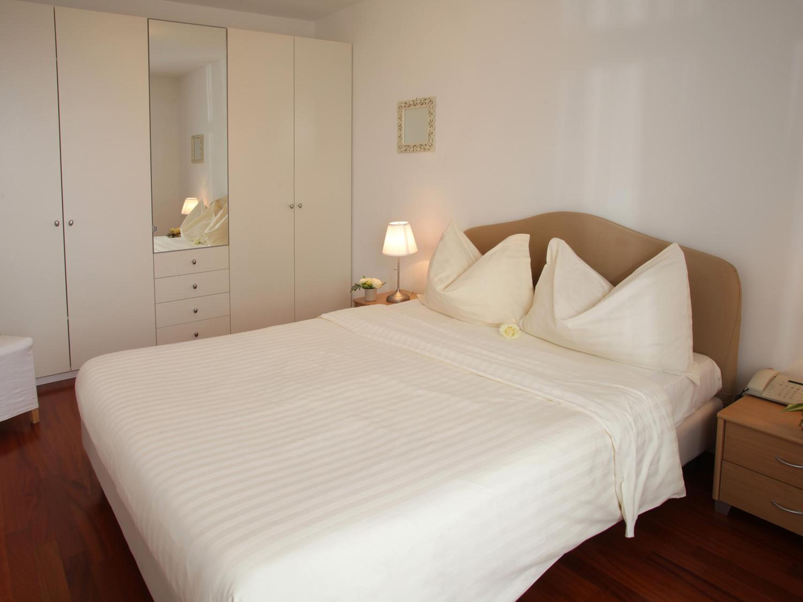 Premium Suite - Photo 9