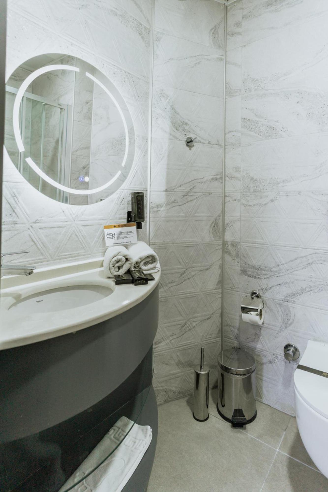 Junior Suite - Photo 2