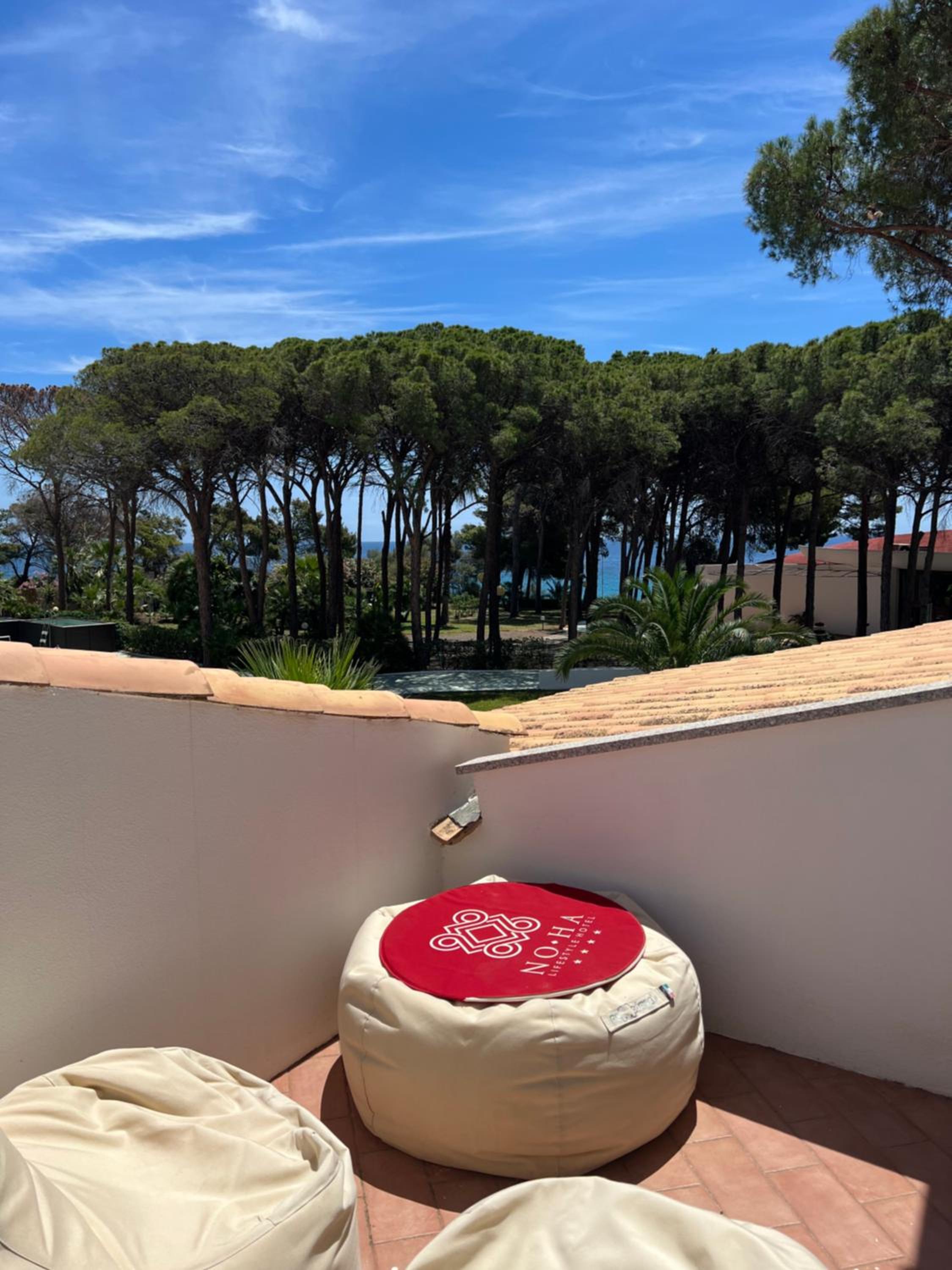 Double Room with Sea View - Photo 2