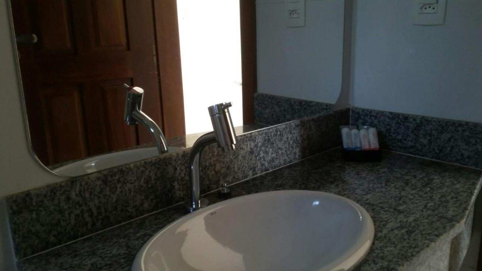 Double or Twin Room with Extra Bed photo 2