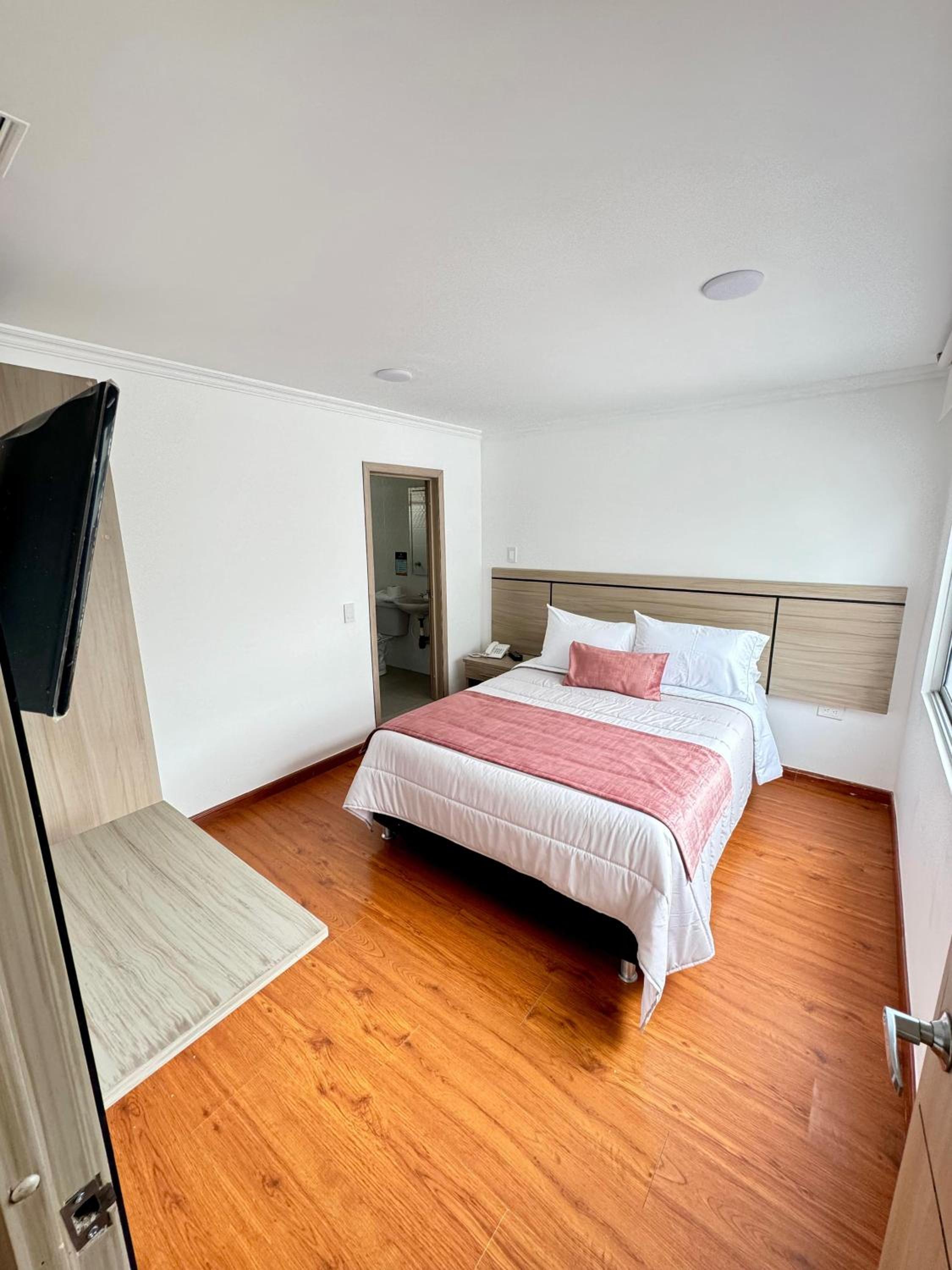 Double Room with Private Bathroom